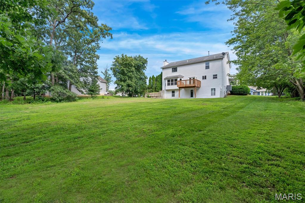 25 Hawthorne Hills Drive