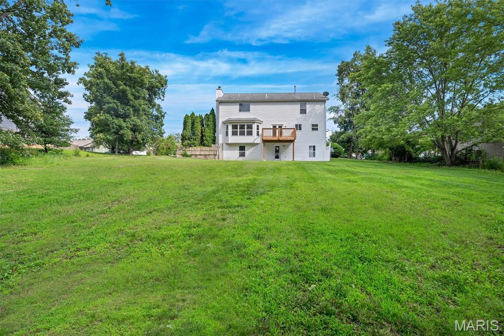 25 Hawthorne Hills Drive