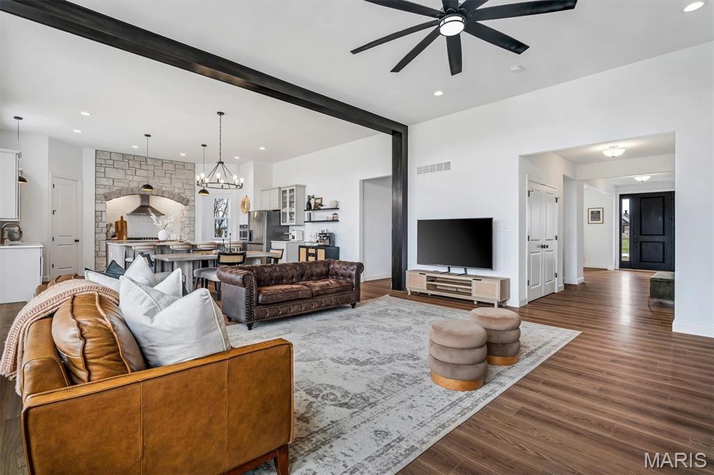 213 Bluegrass Pasture Court