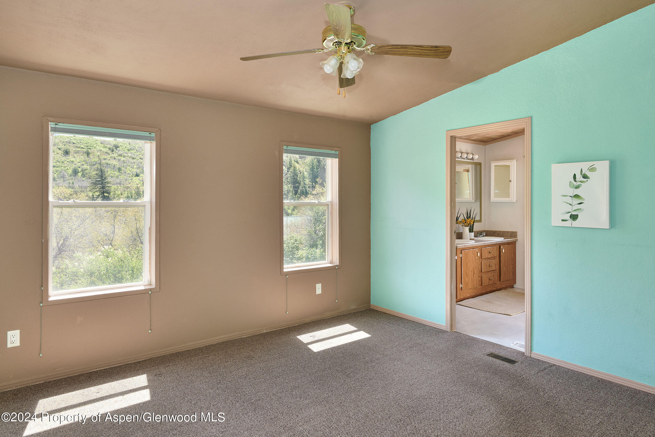 8 Arapahoe Lane