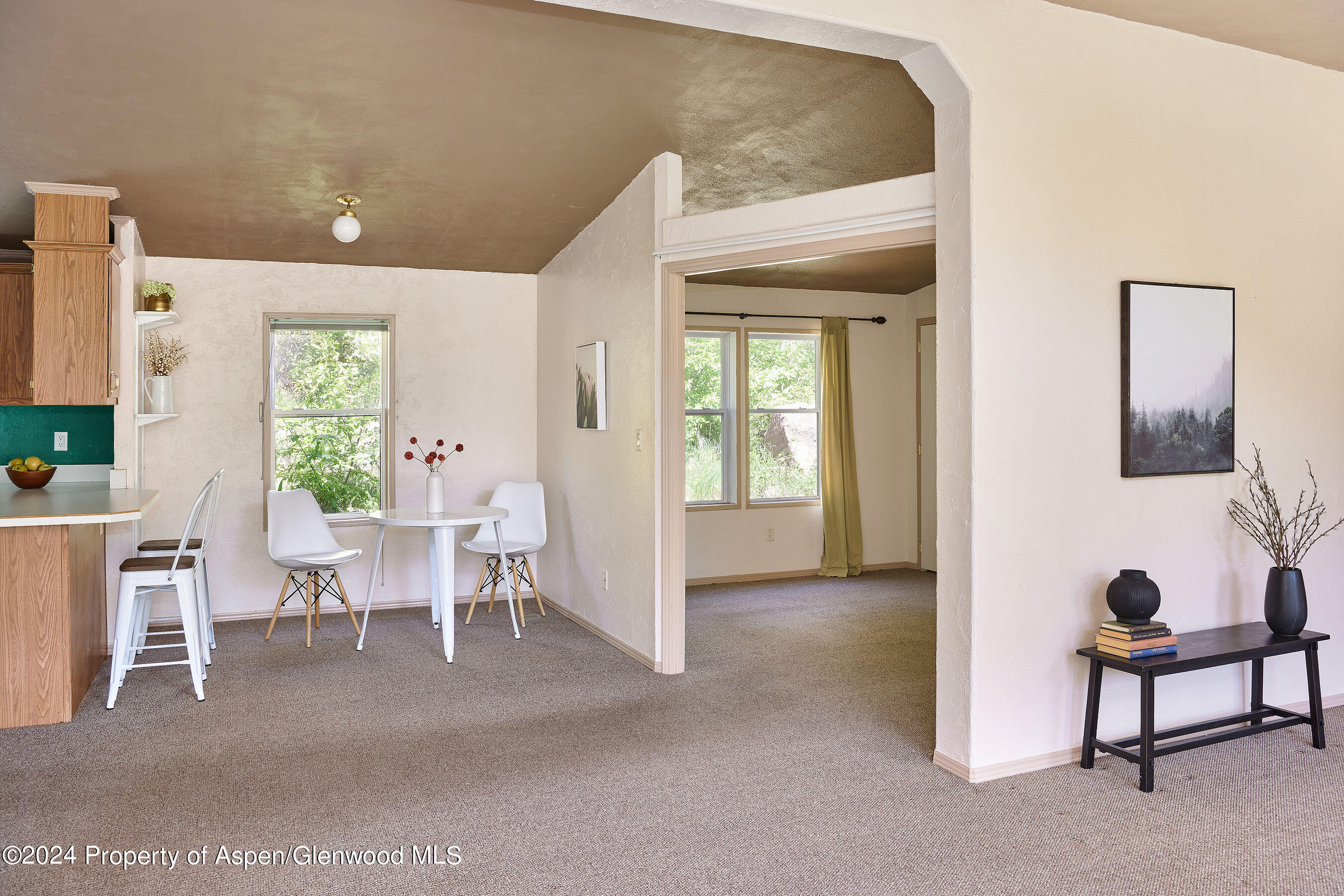 8 Arapahoe Lane