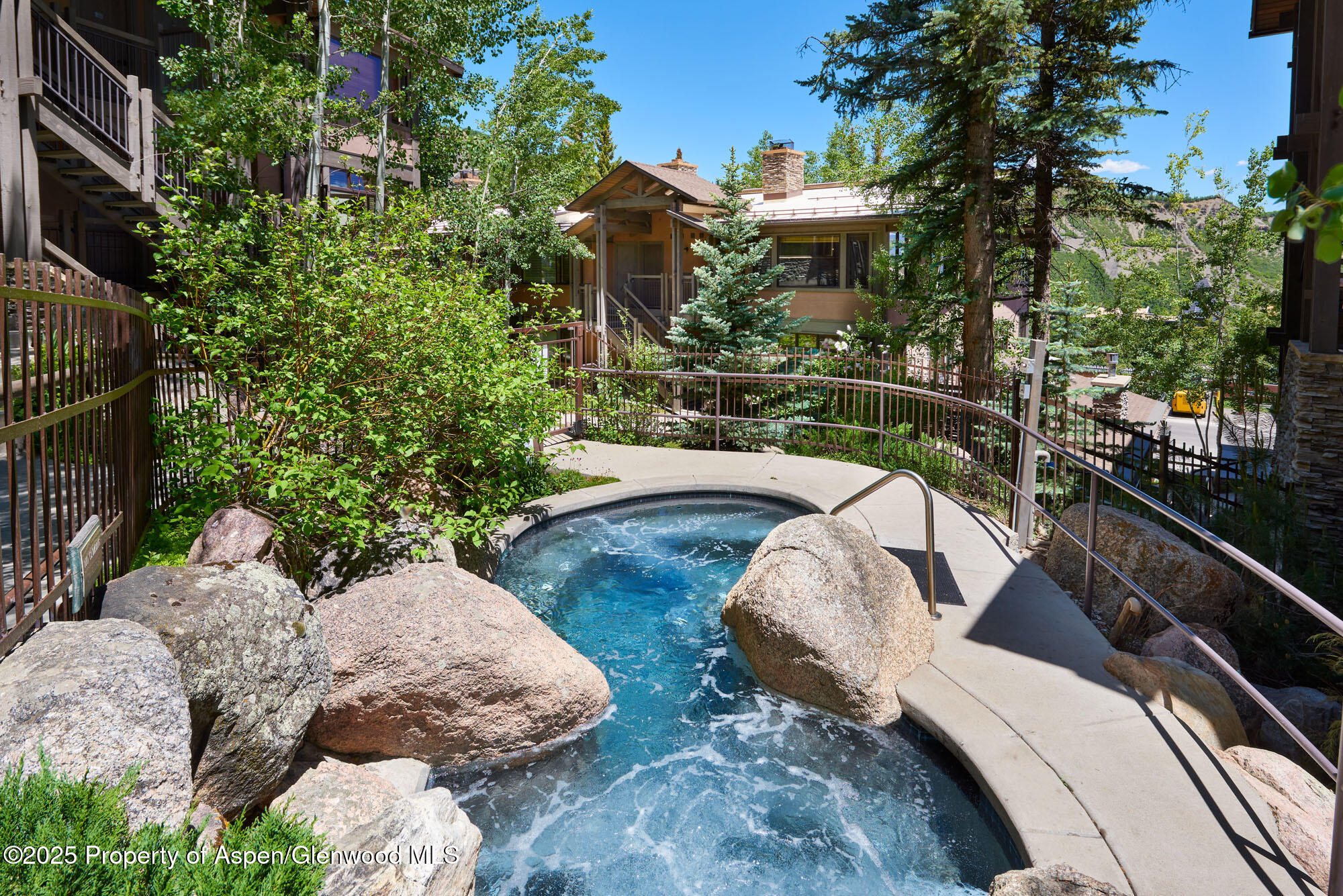 600 Carriage Way, K-A