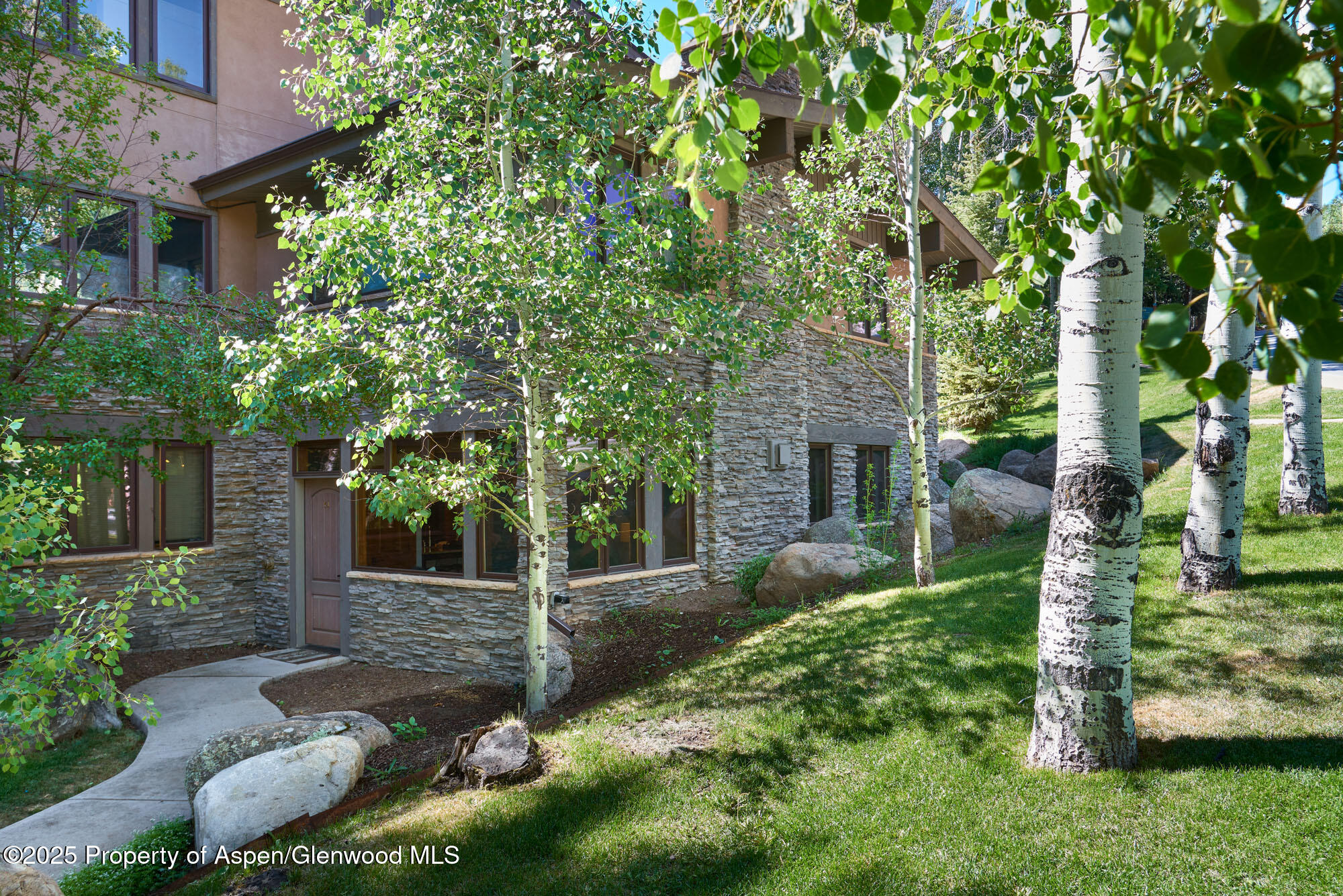 600 Carriage Way, K-A