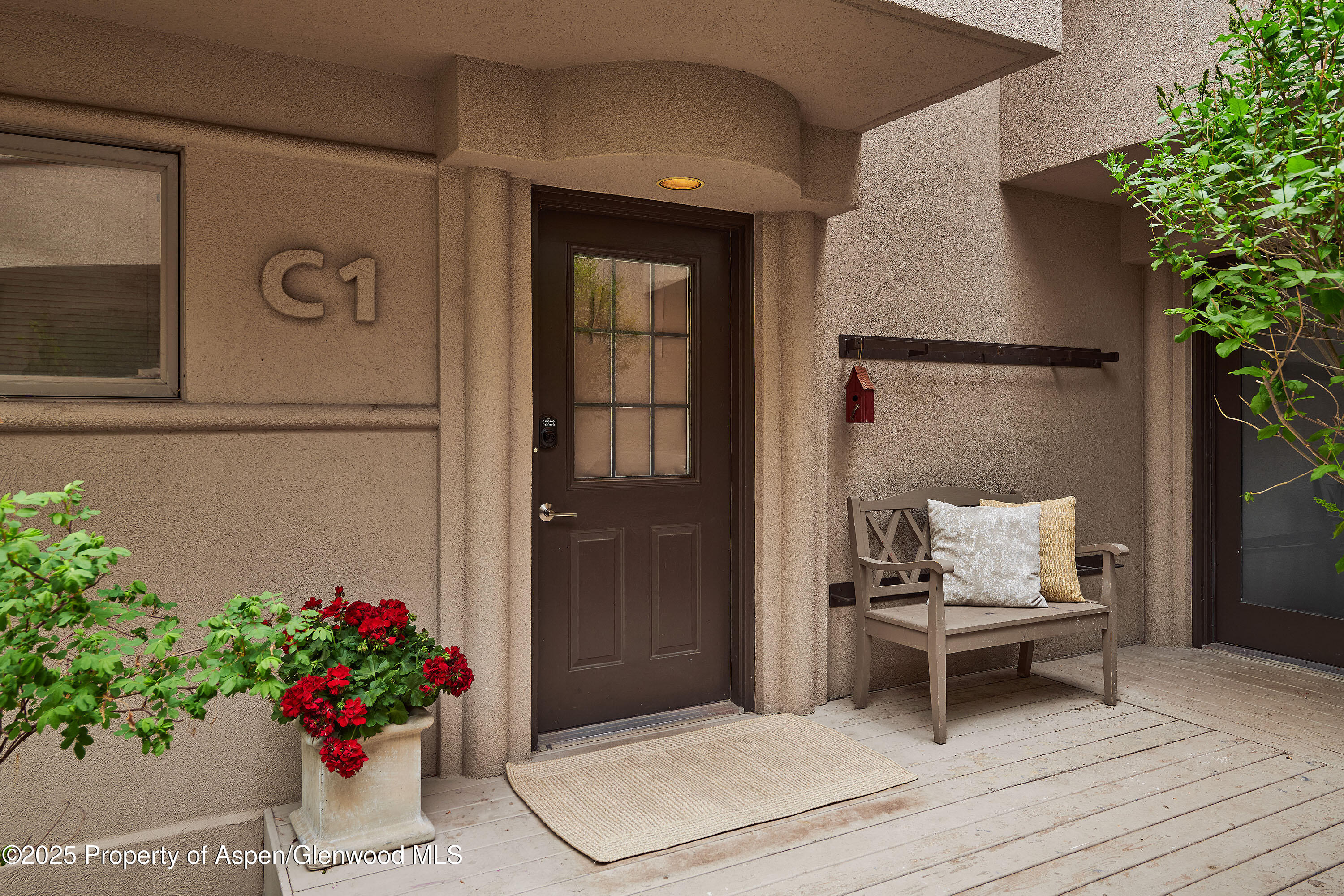 814 W Bleeker Street, C-1