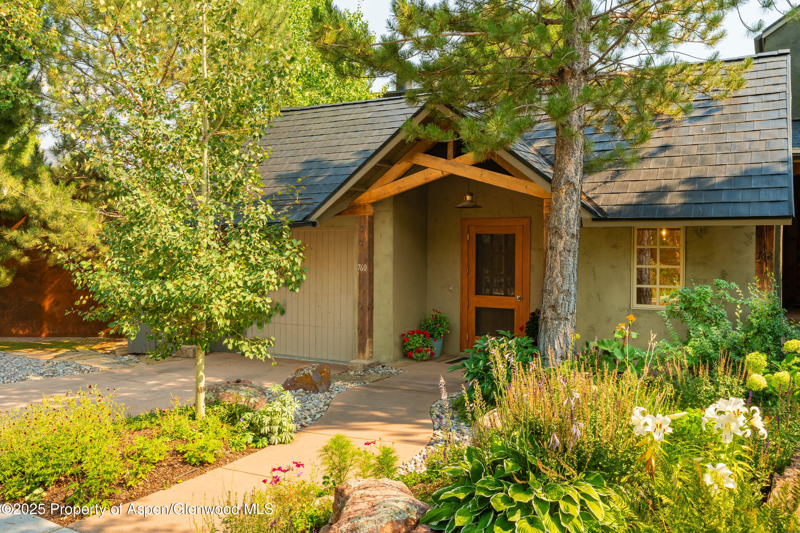 760 Promontory Lane