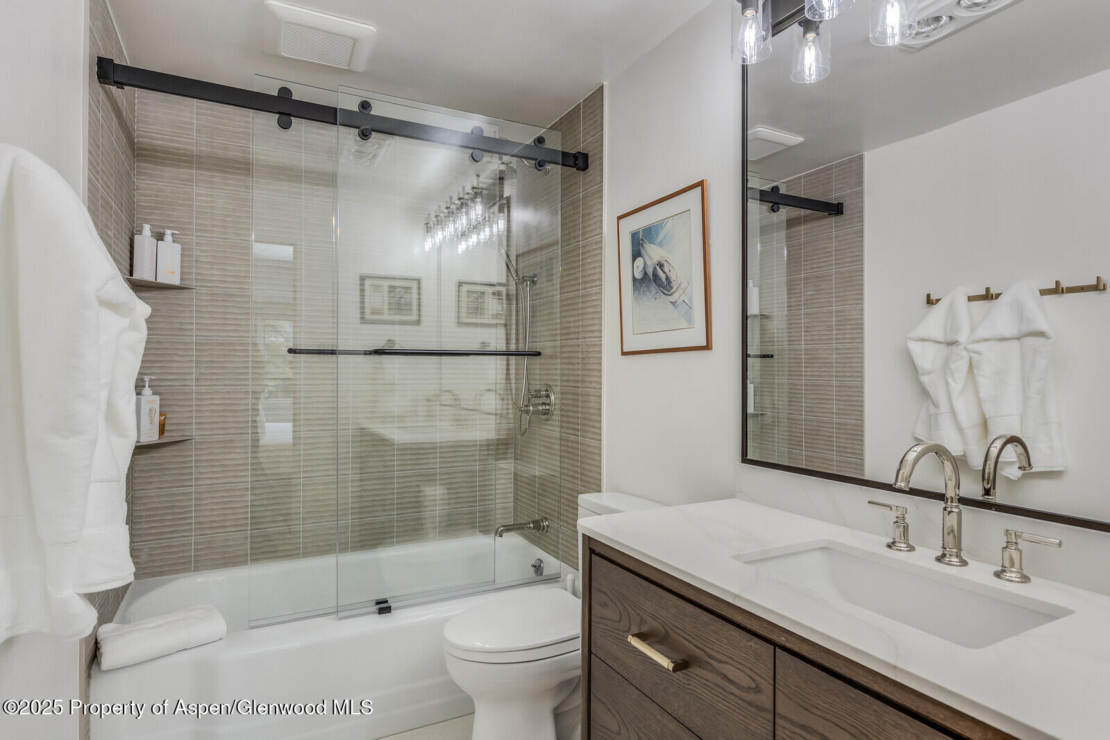 731 S Mill Street, 3A