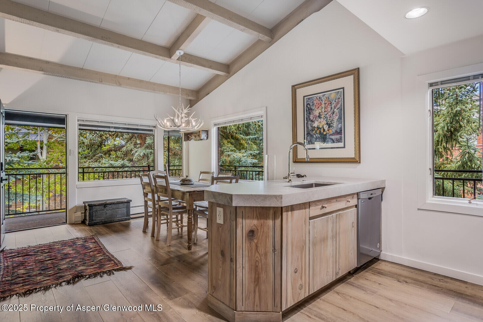 731 S Mill Street, 3A