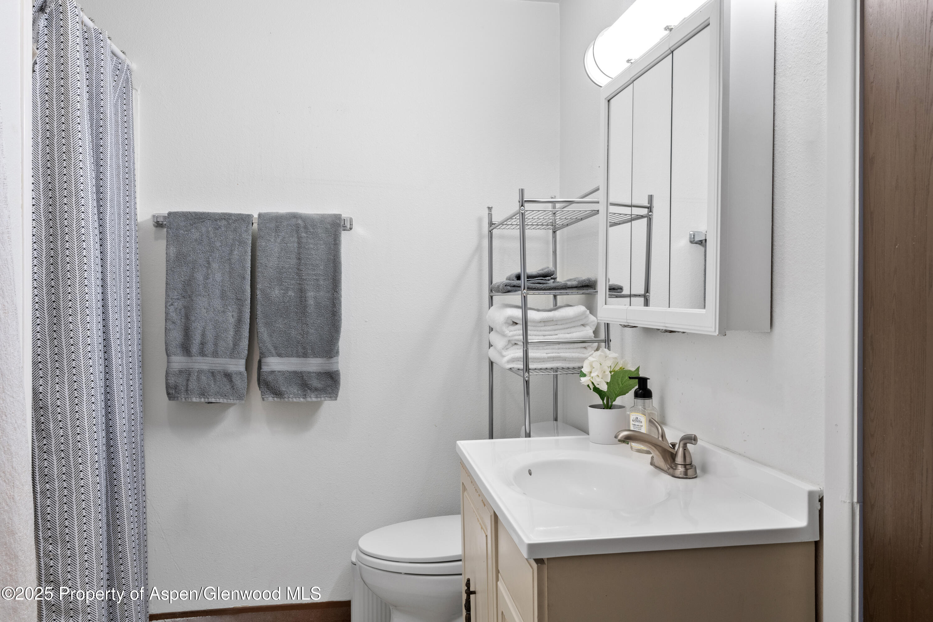 814 W Bleeker Street C-1