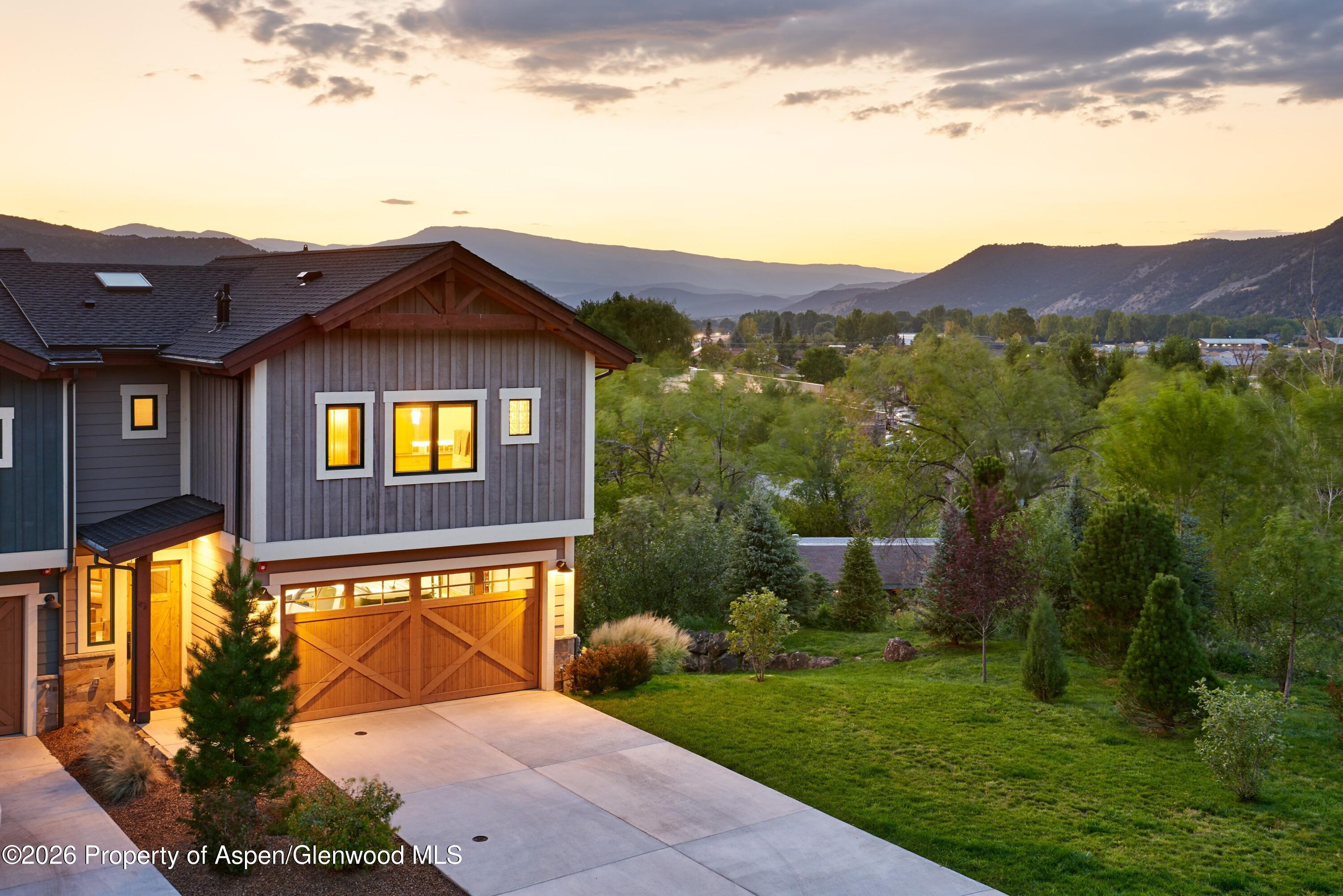 219 Overlook Ridge