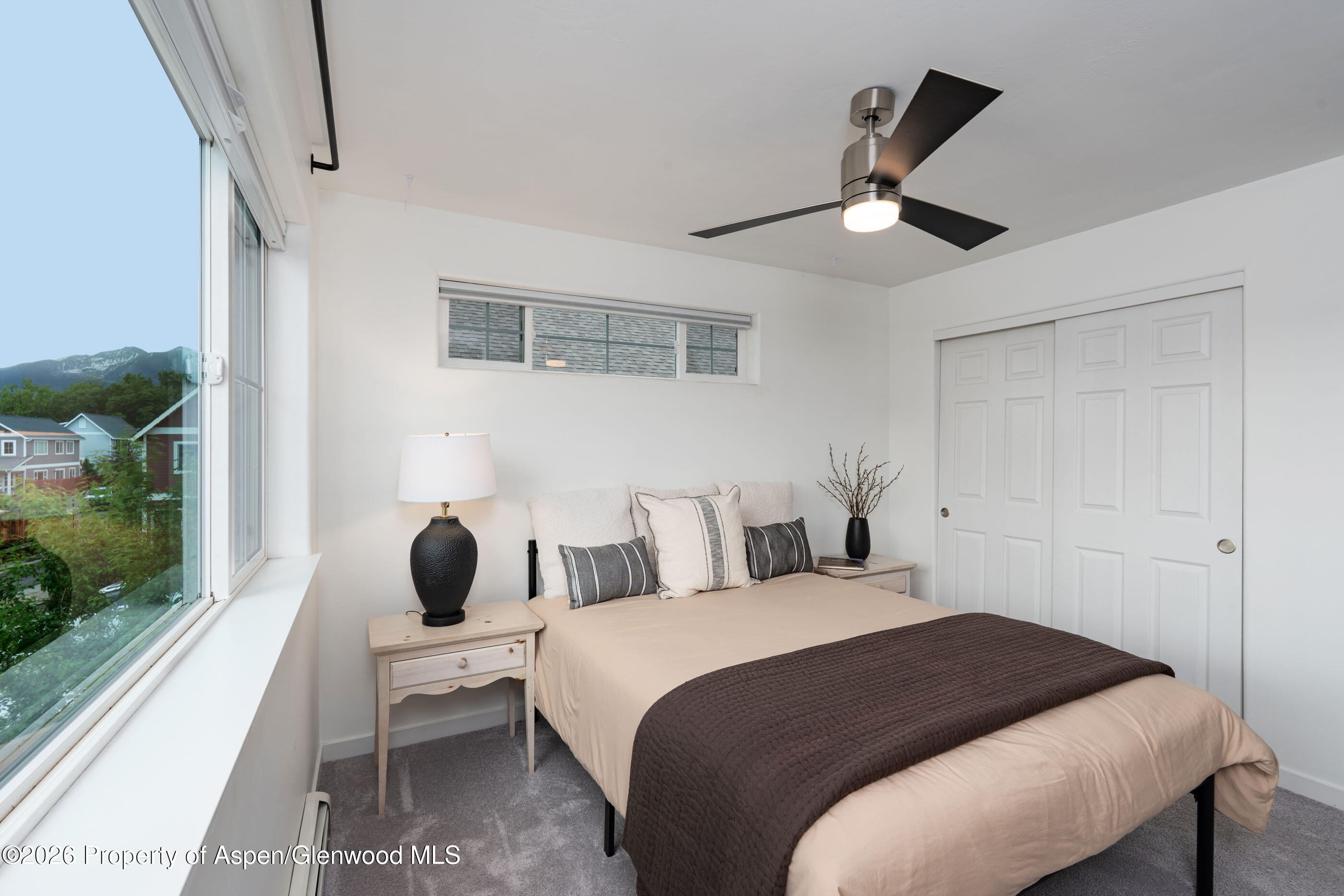 321 W 8th Court