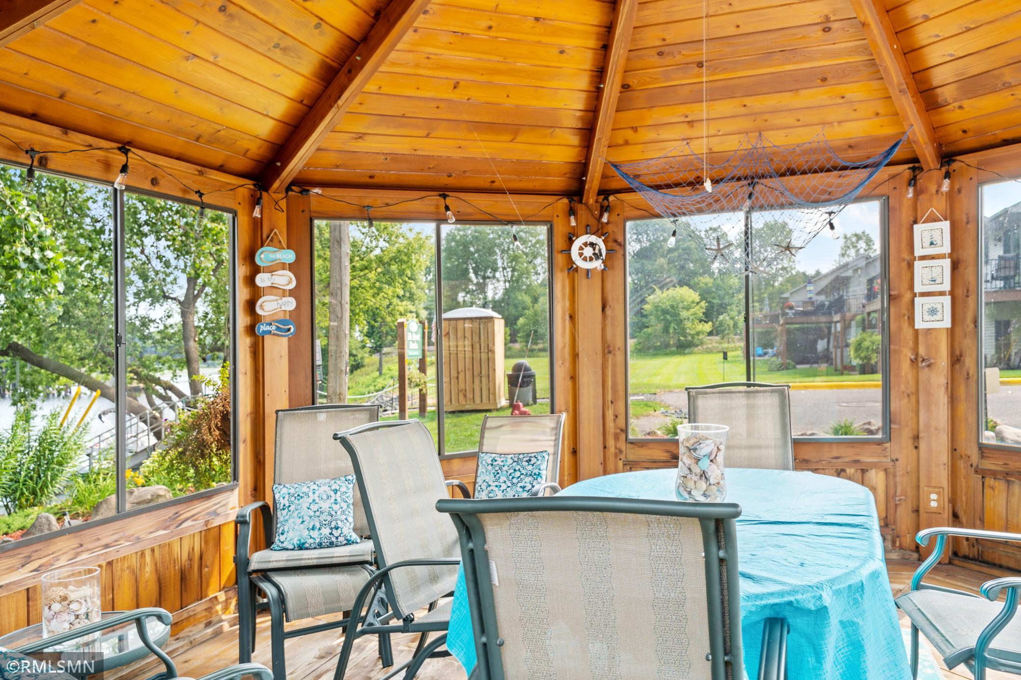 30 Main Street S Unit: 4D