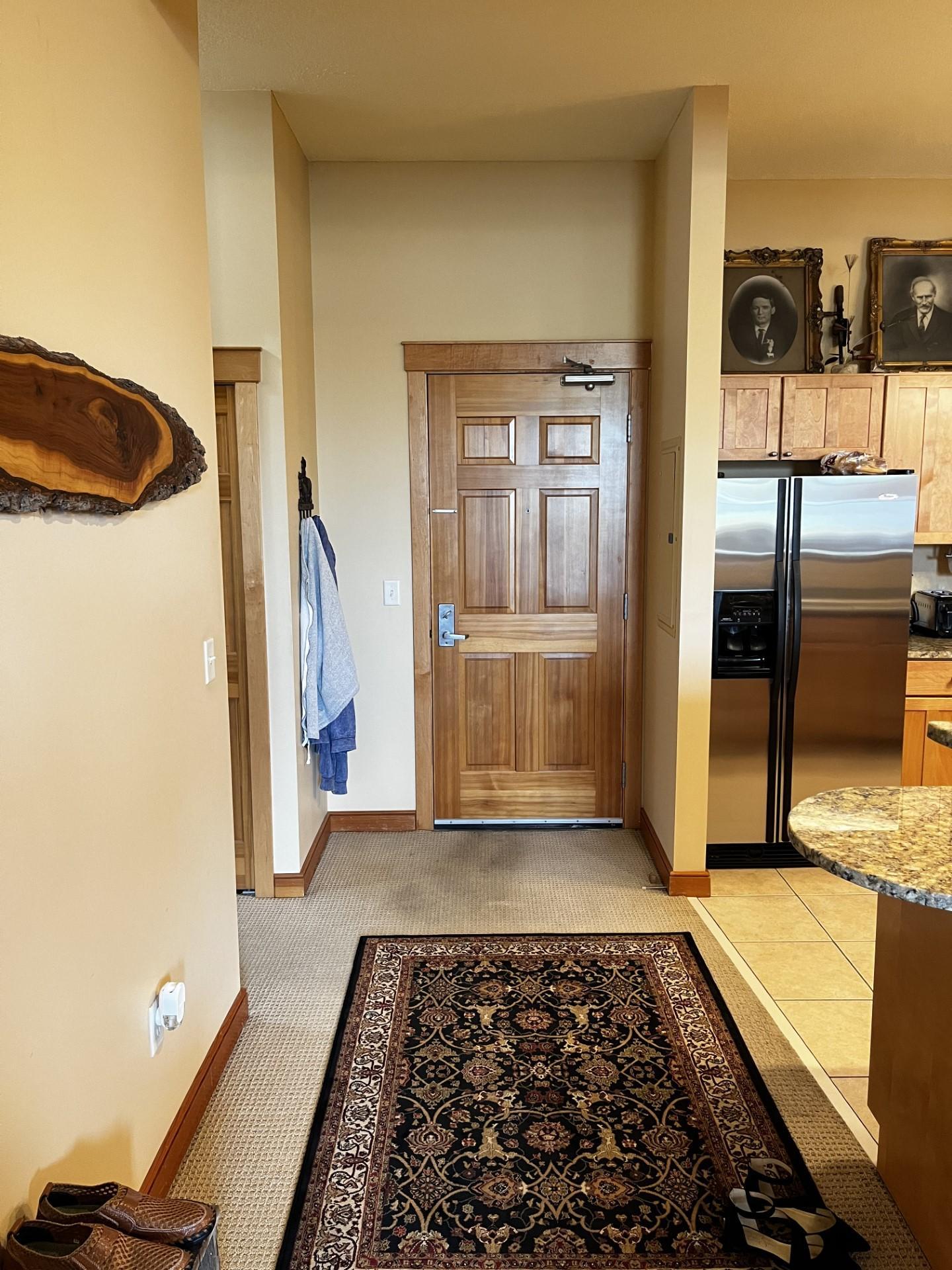 30 Main Street S Unit: 4D