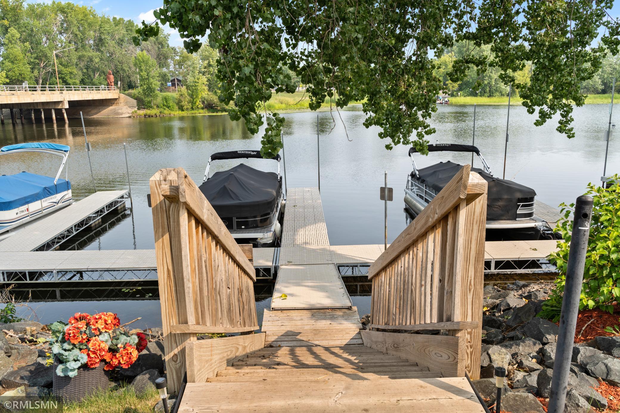 30 Main Street S Unit: 4D