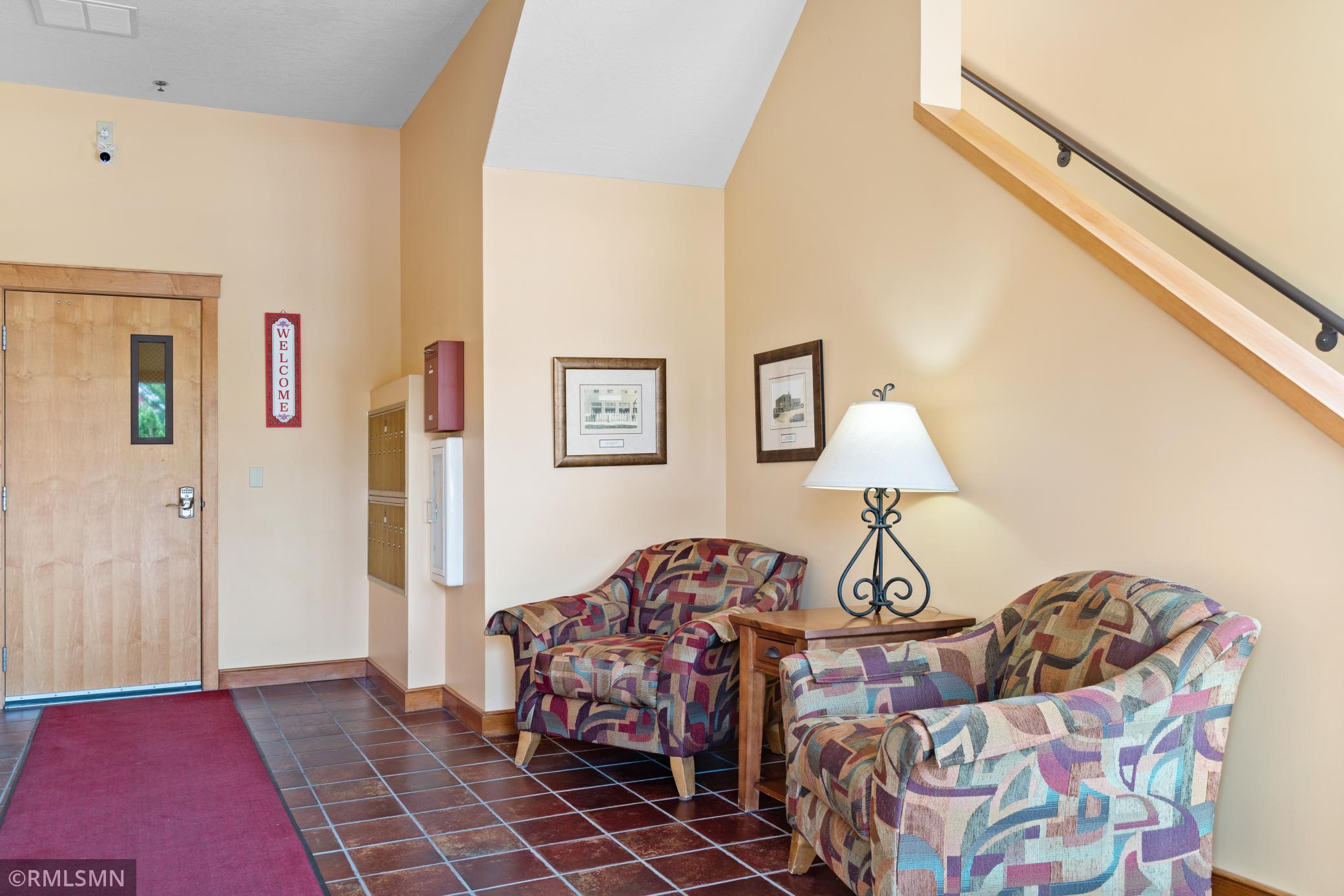 30 Main Street S Unit: 4D