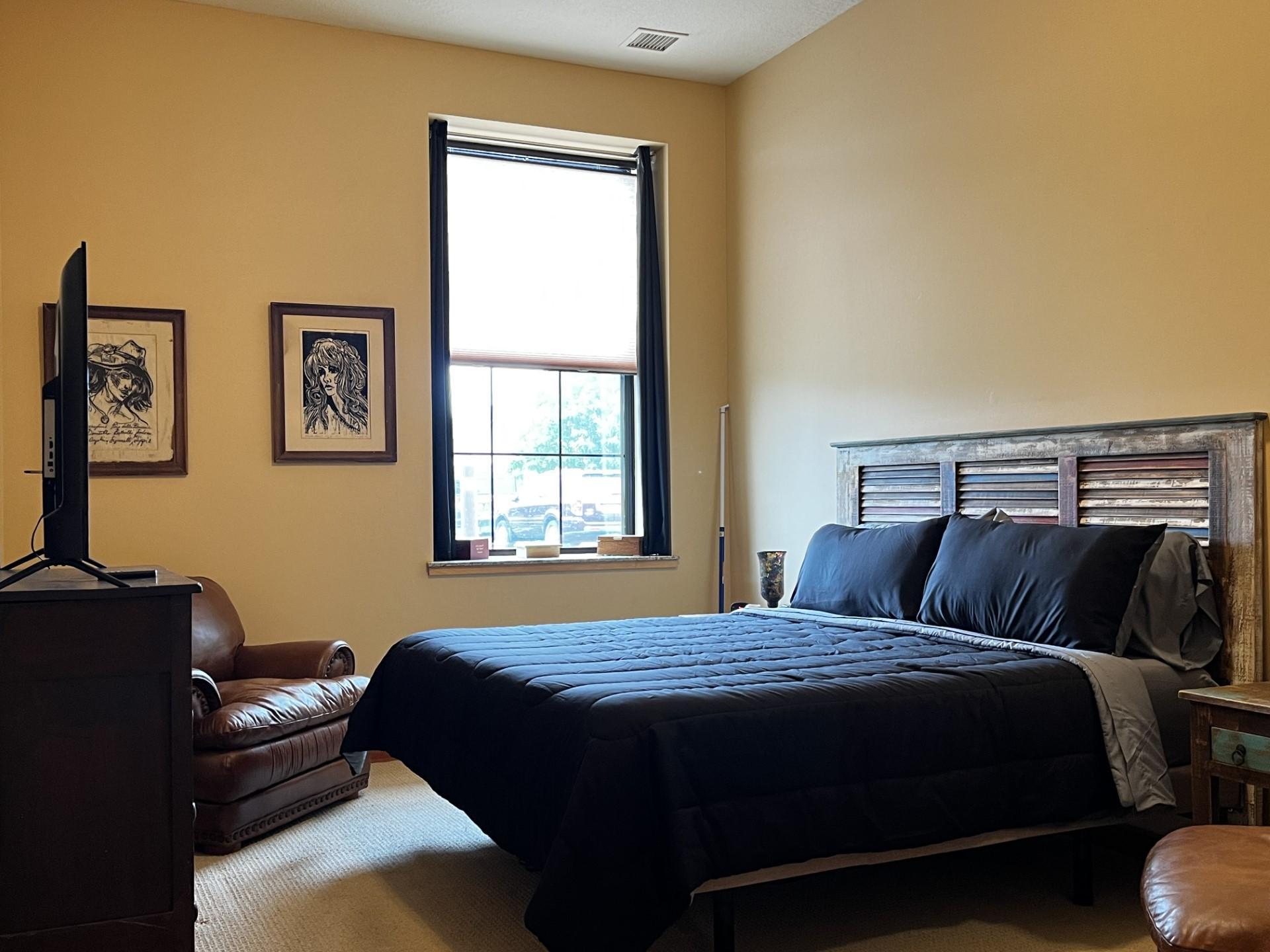 30 Main Street S Unit: 4D