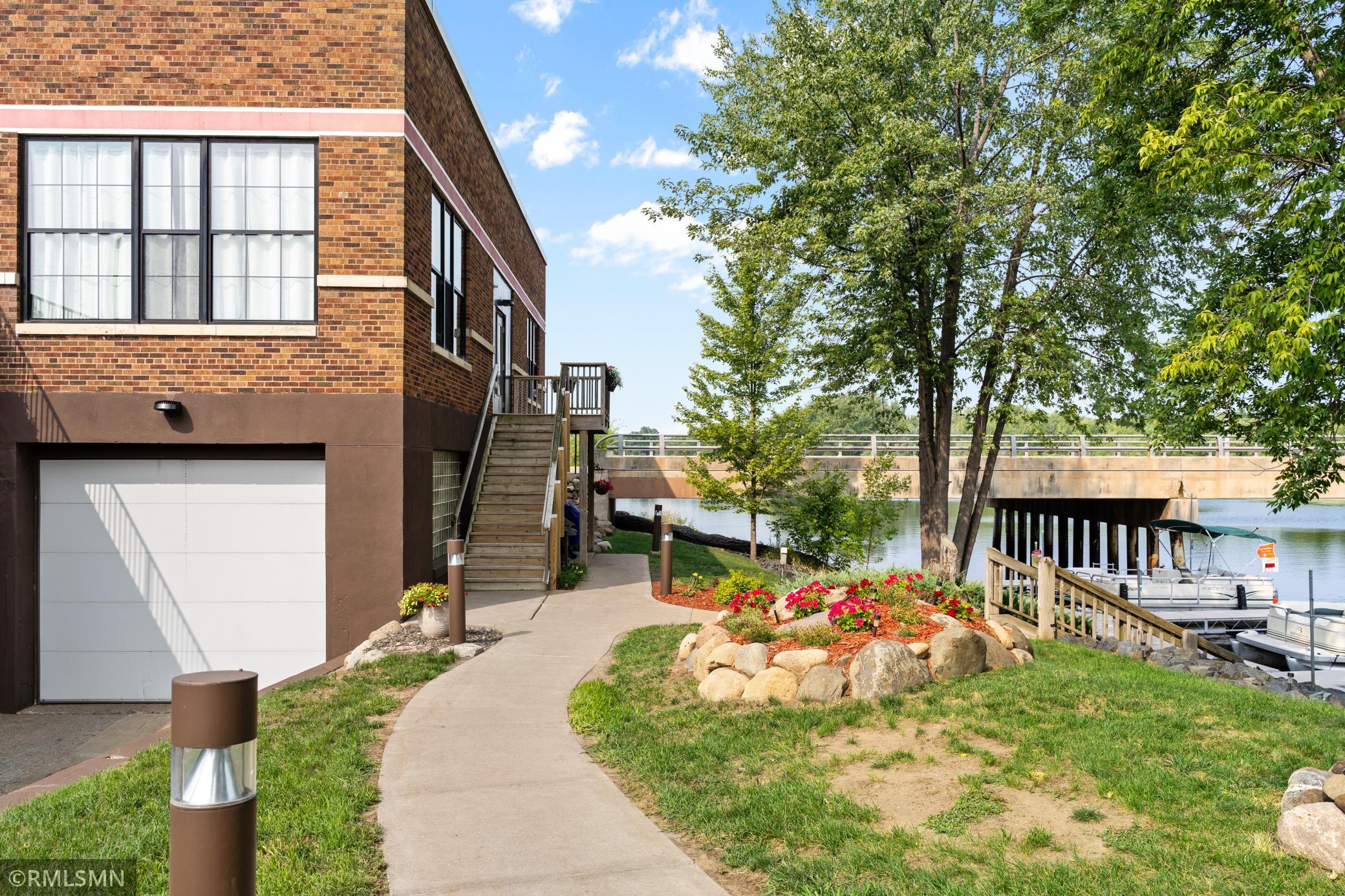 30 Main Street S Unit: 4D