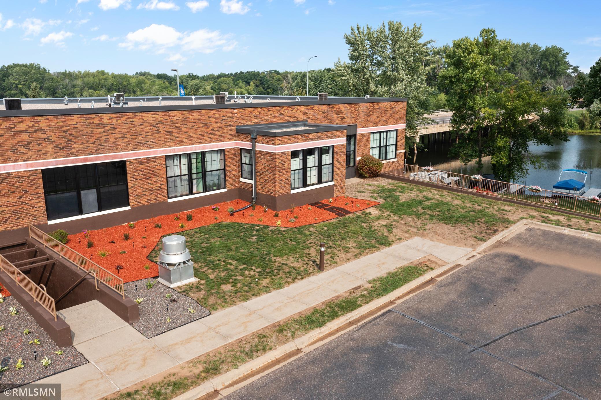 30 Main Street S Unit: 4D