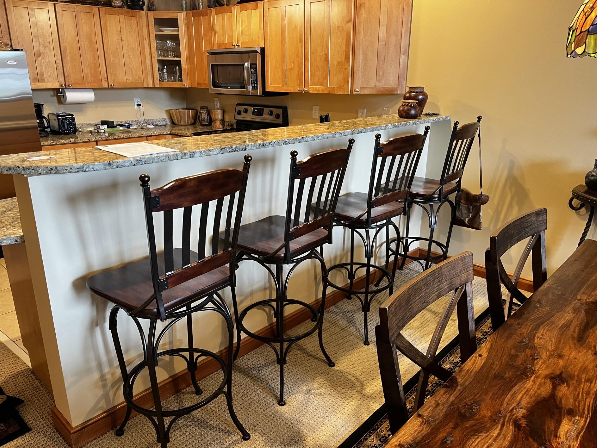 30 Main Street S Unit: 4D