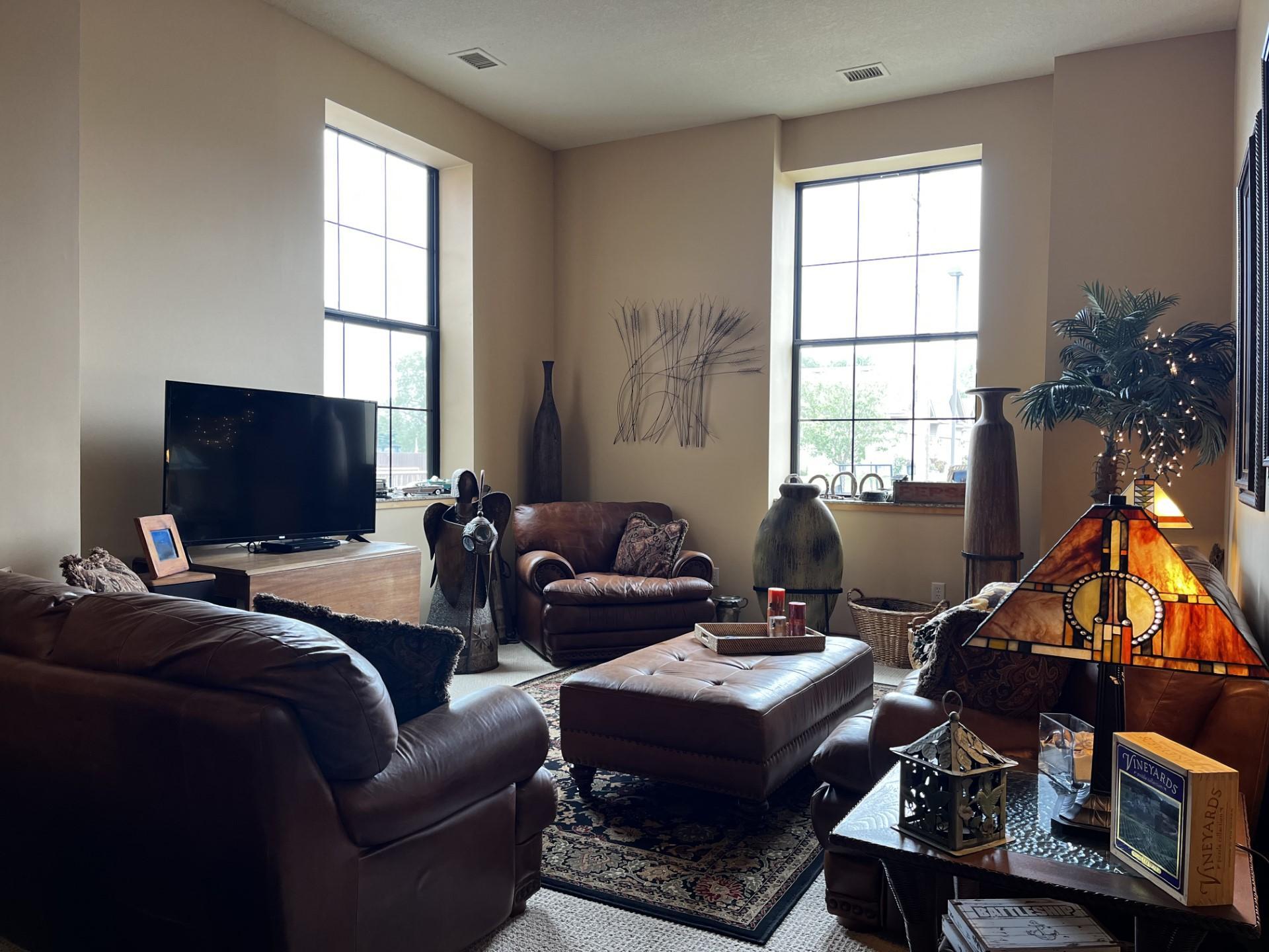 30 Main Street S Unit: 4D