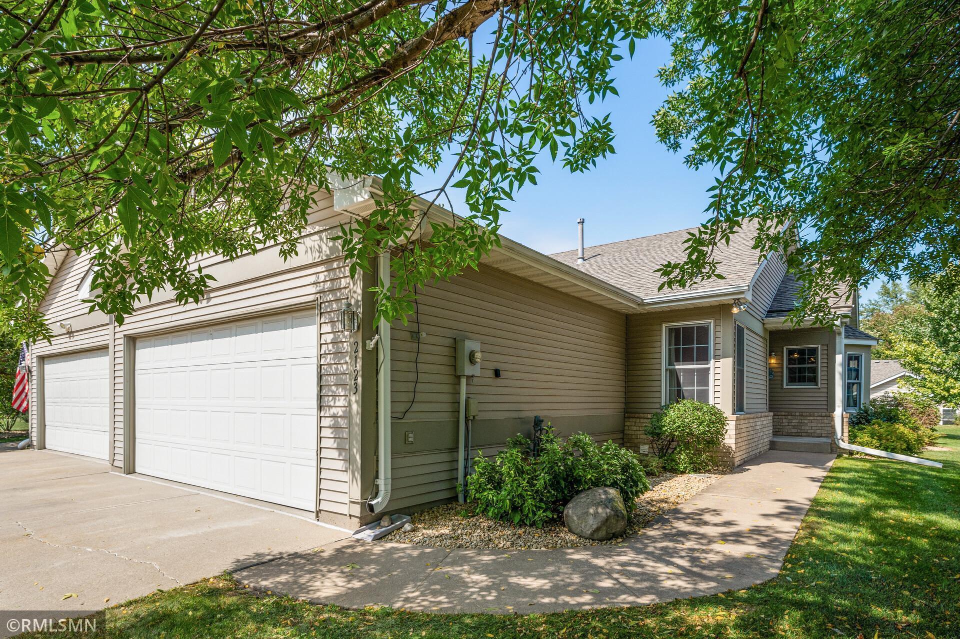 2123 Southwind Road