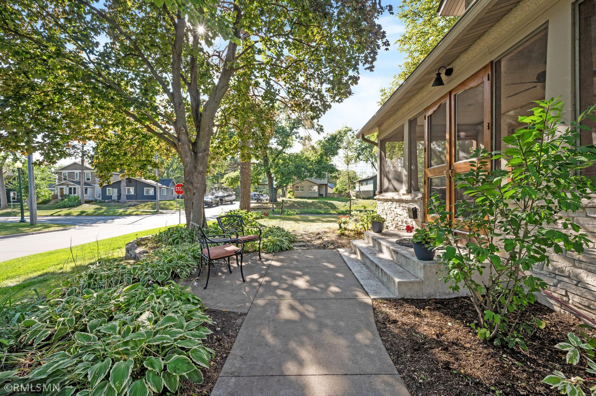 2279 8th Street