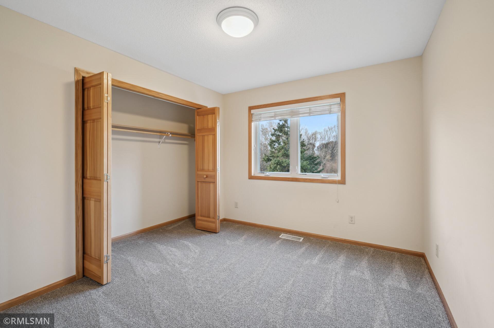 885 Evergreen Court