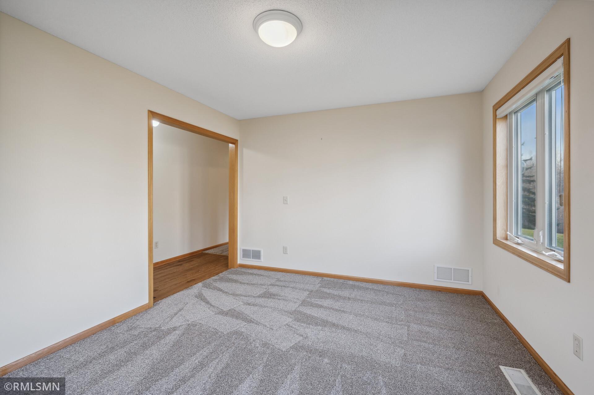 885 Evergreen Court
