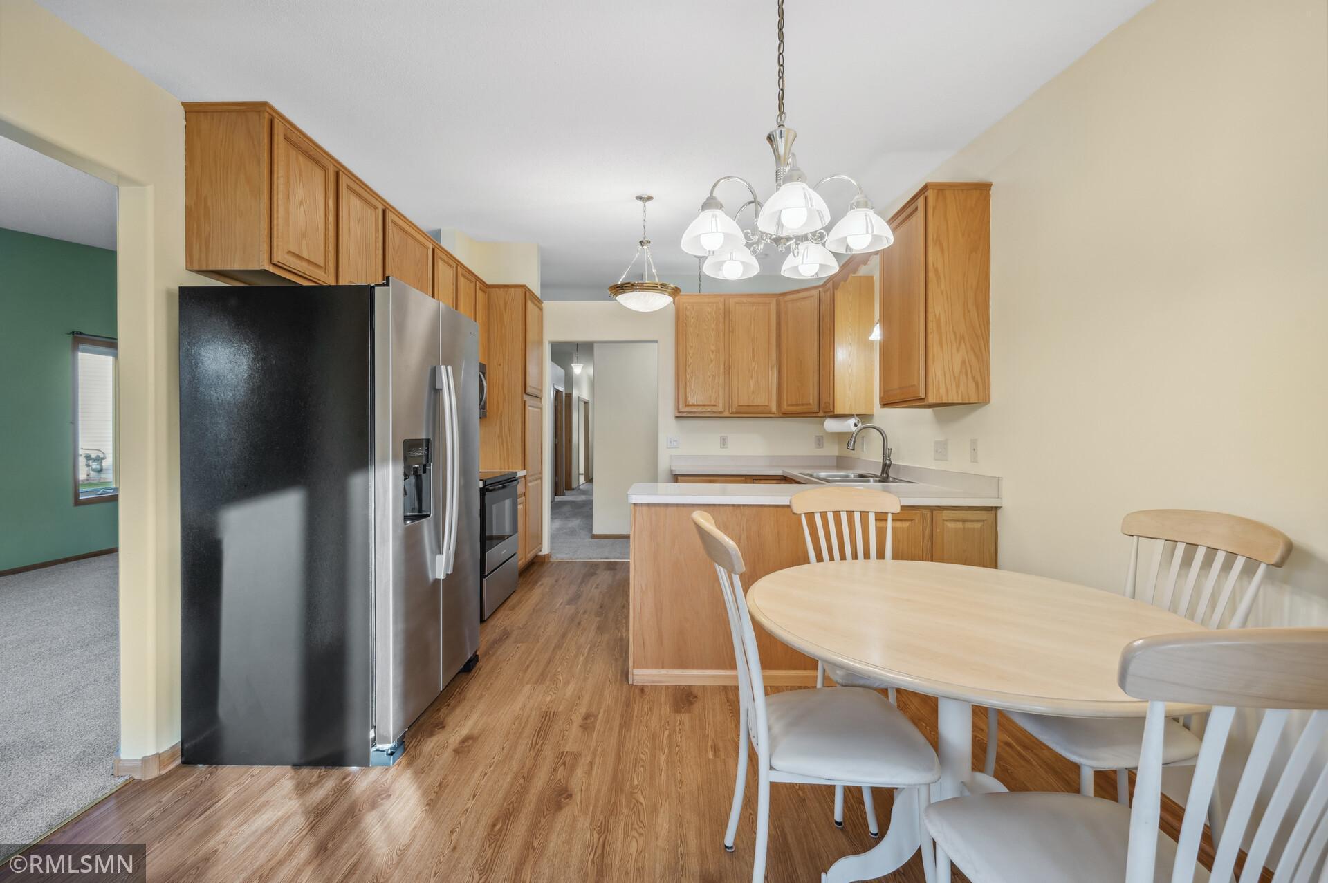 885 Evergreen Court