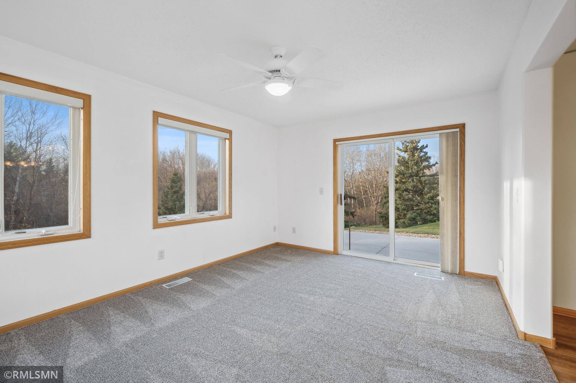 885 Evergreen Court