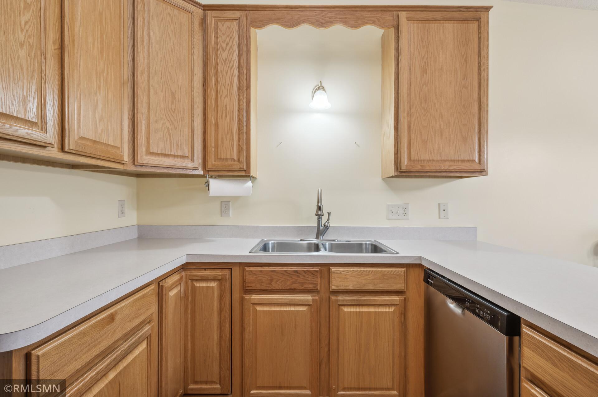 885 Evergreen Court