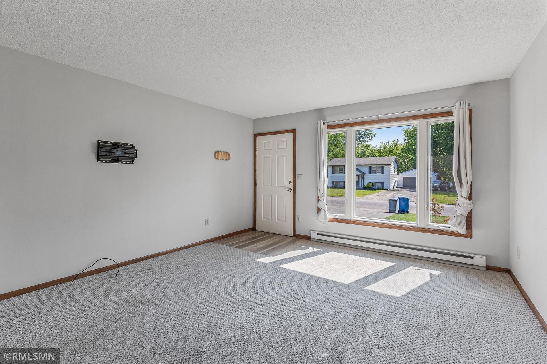 5821 Otter View Trail