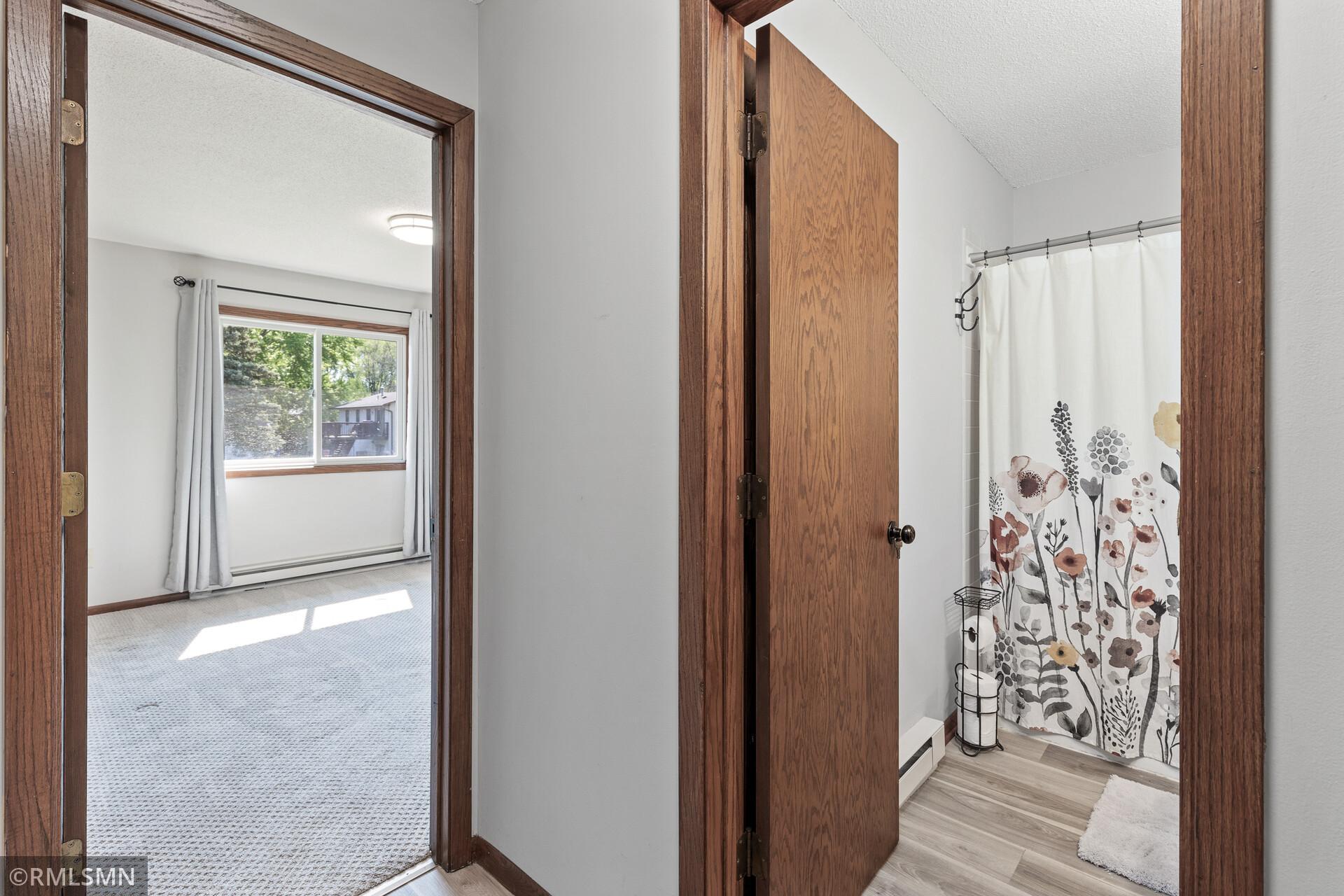 5821 Otter View Trail