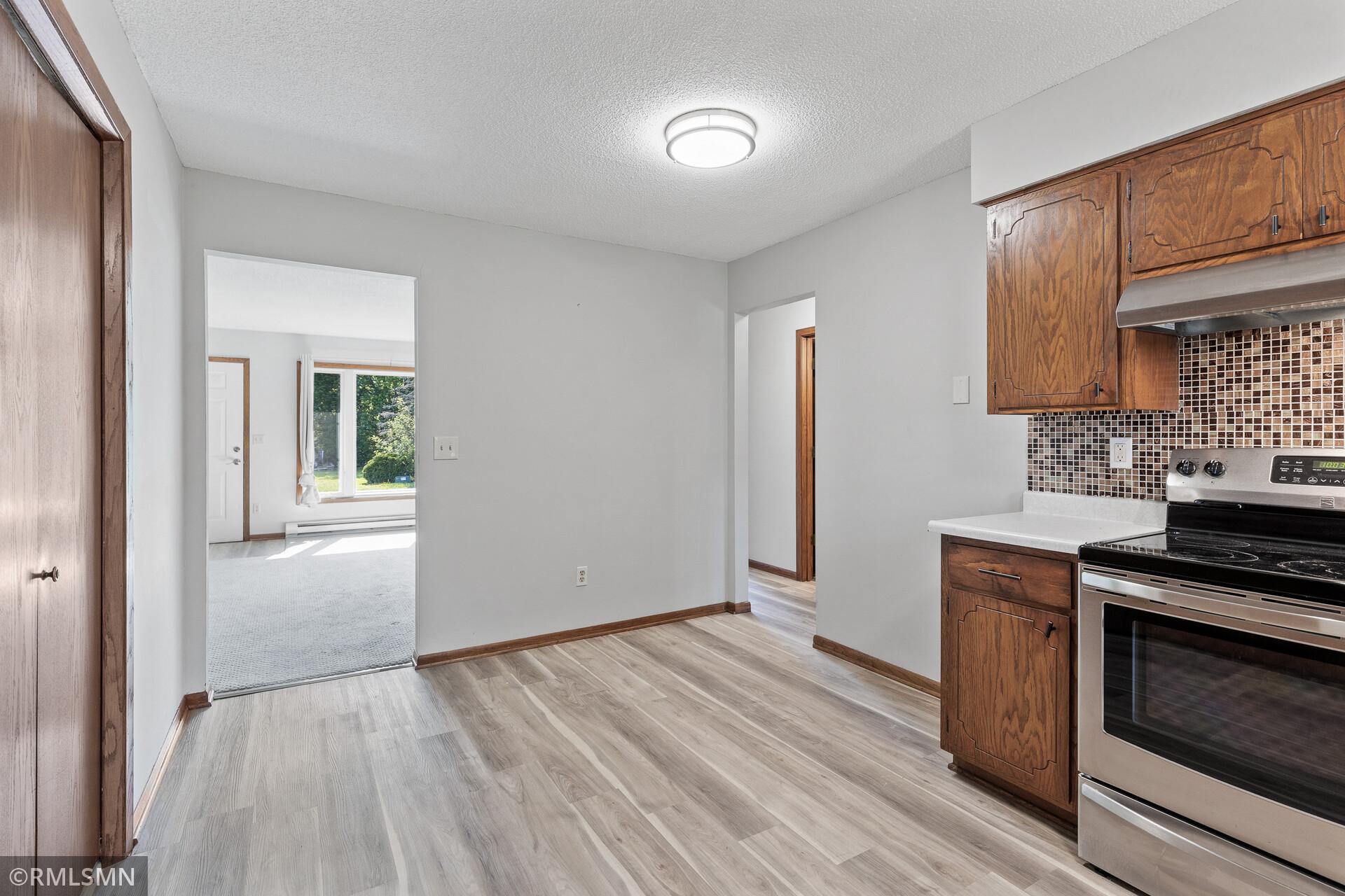 5821 Otter View Trail