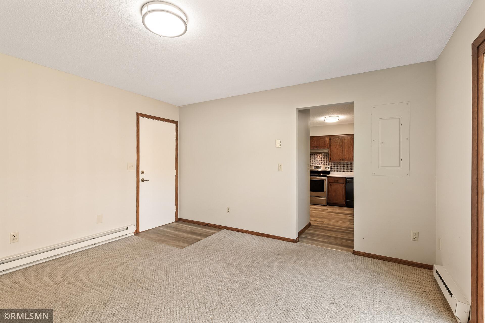 5821 Otter View Trail