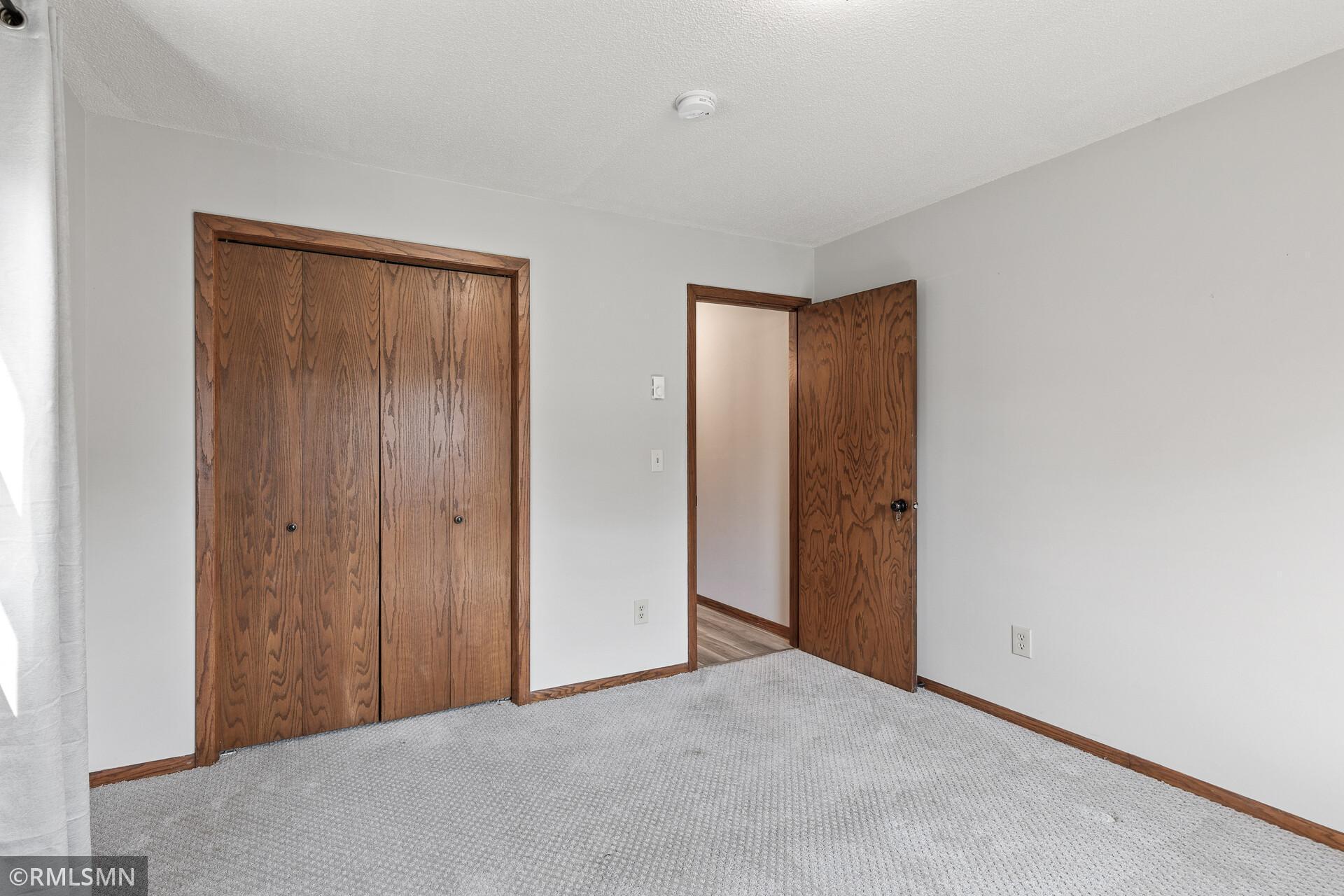5821 Otter View Trail