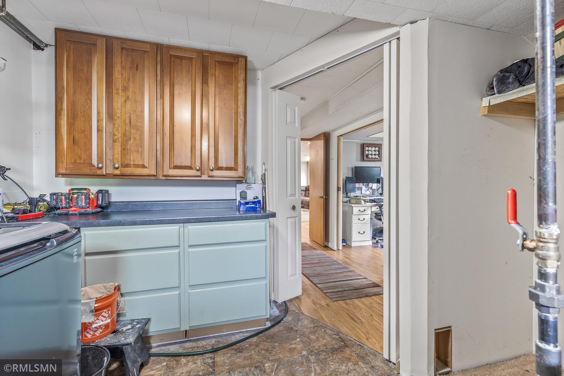 2680 Riviera Drive N