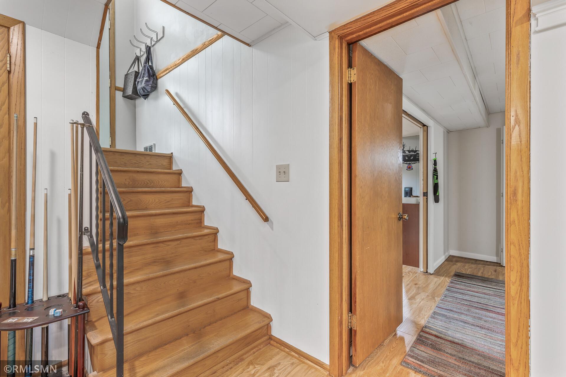 2680 Riviera Drive N