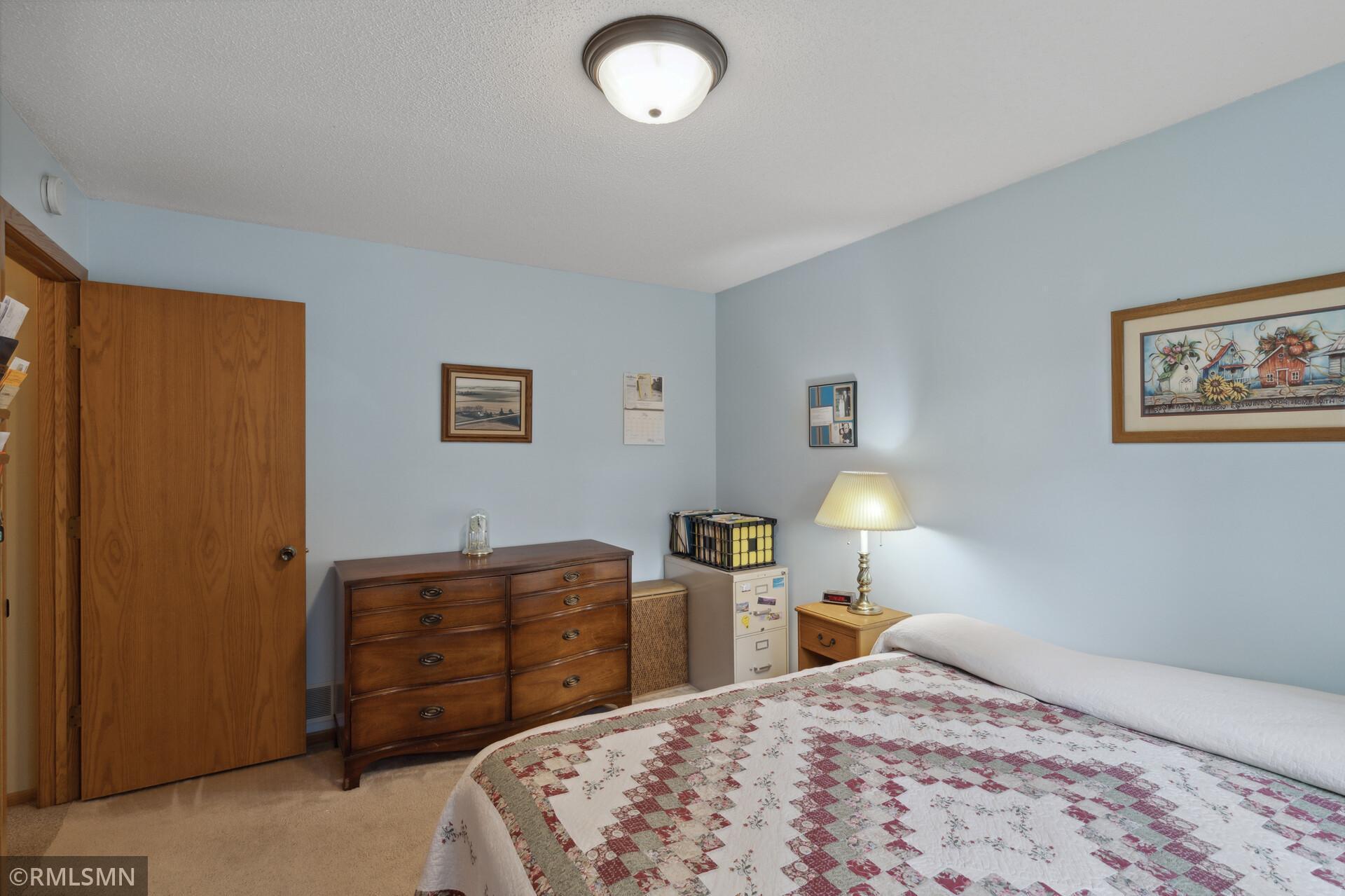 3925 86th Lane NE