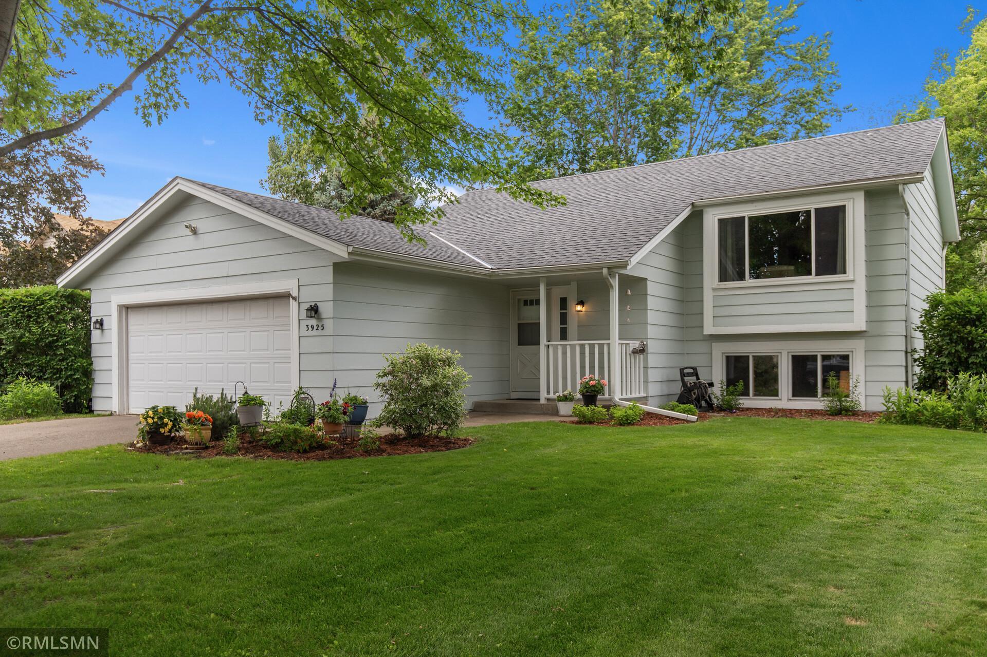 3925 86th Lane NE