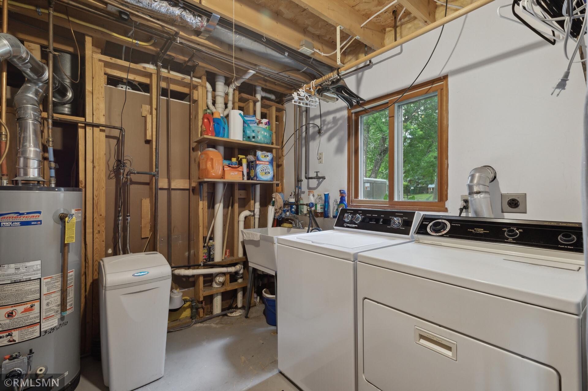 3925 86th Lane NE