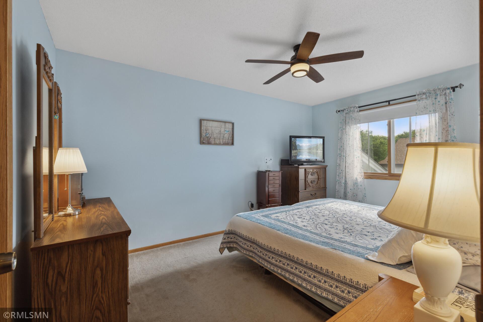 3925 86th Lane NE