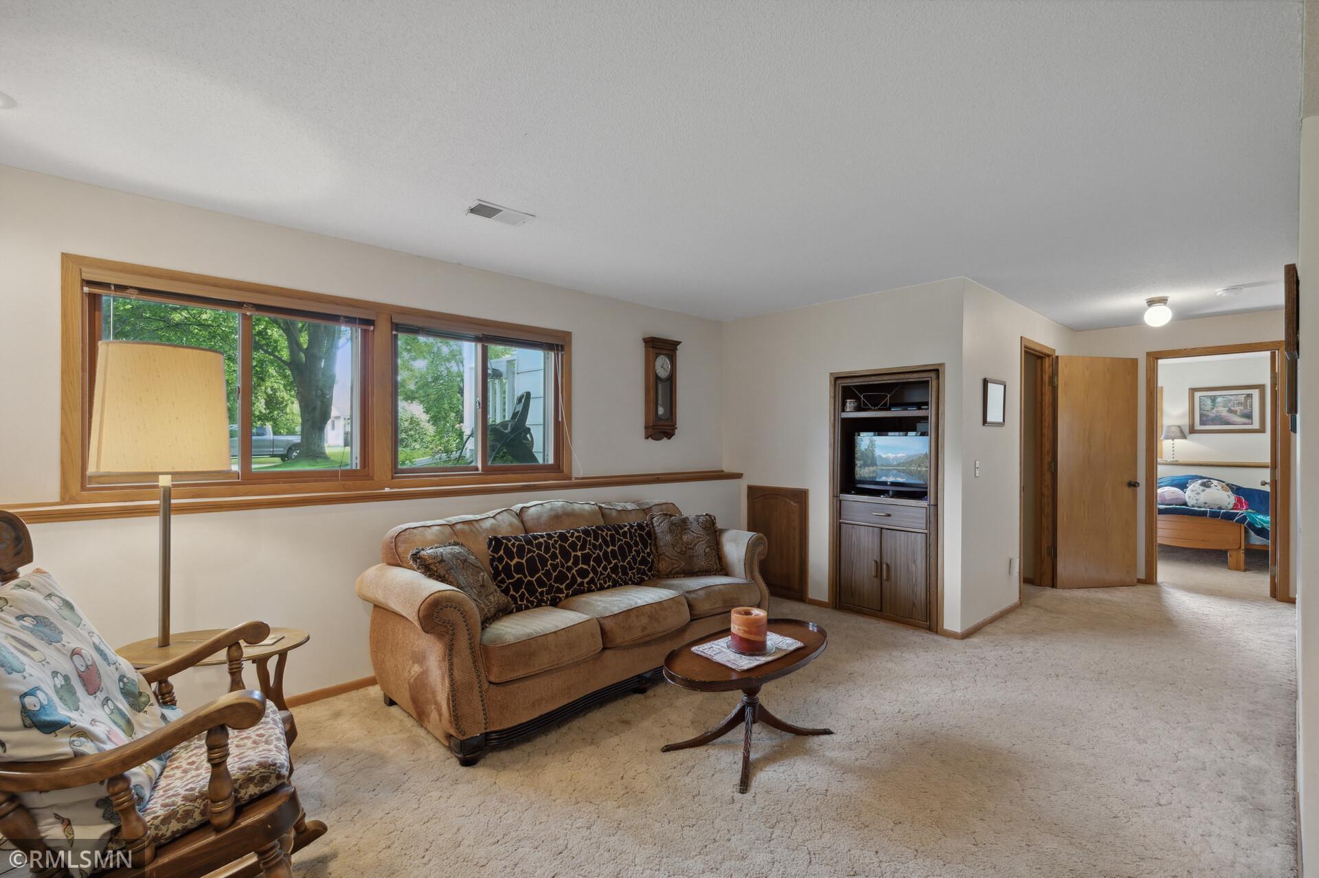 3925 86th Lane NE