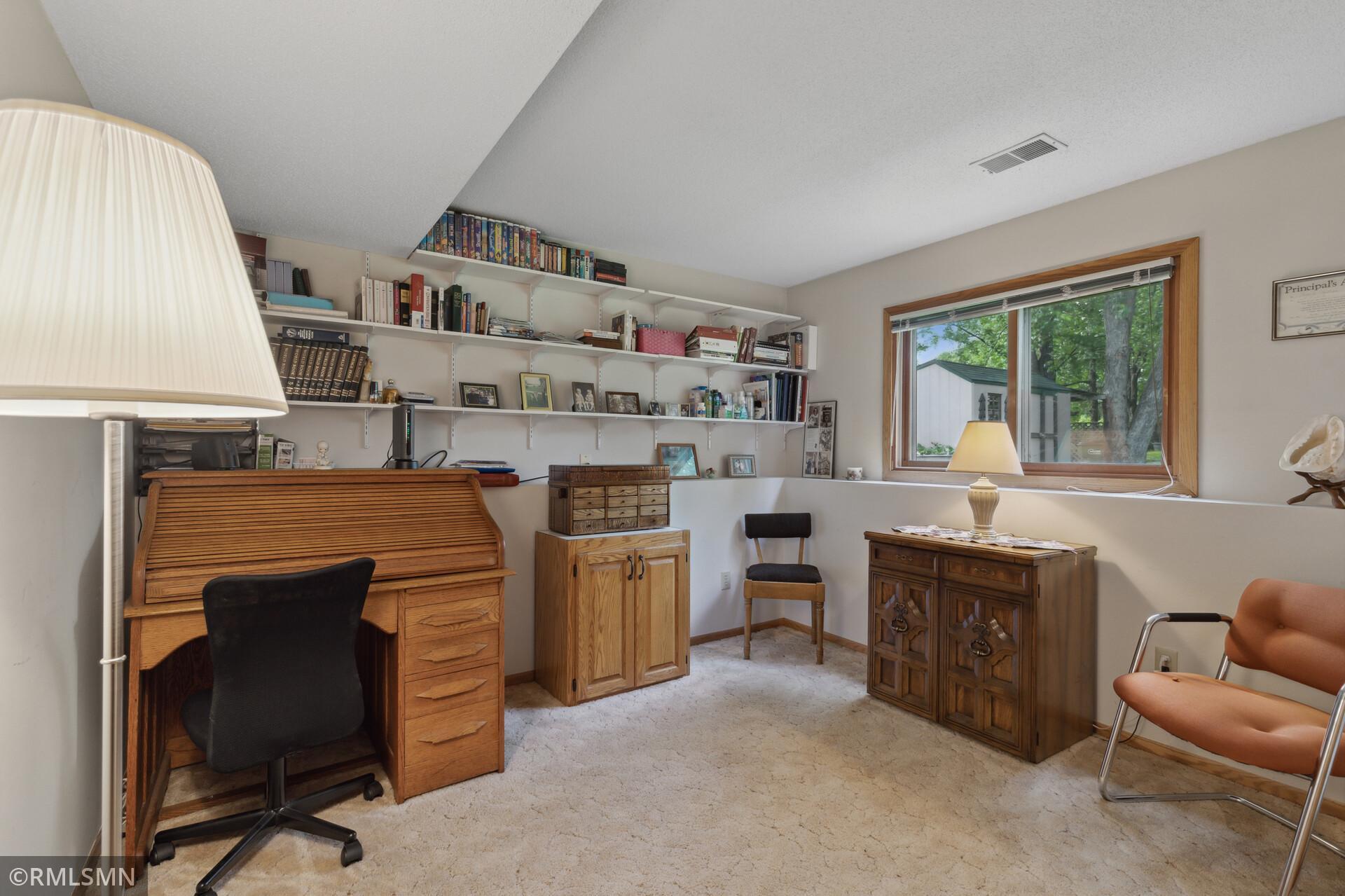 3925 86th Lane NE