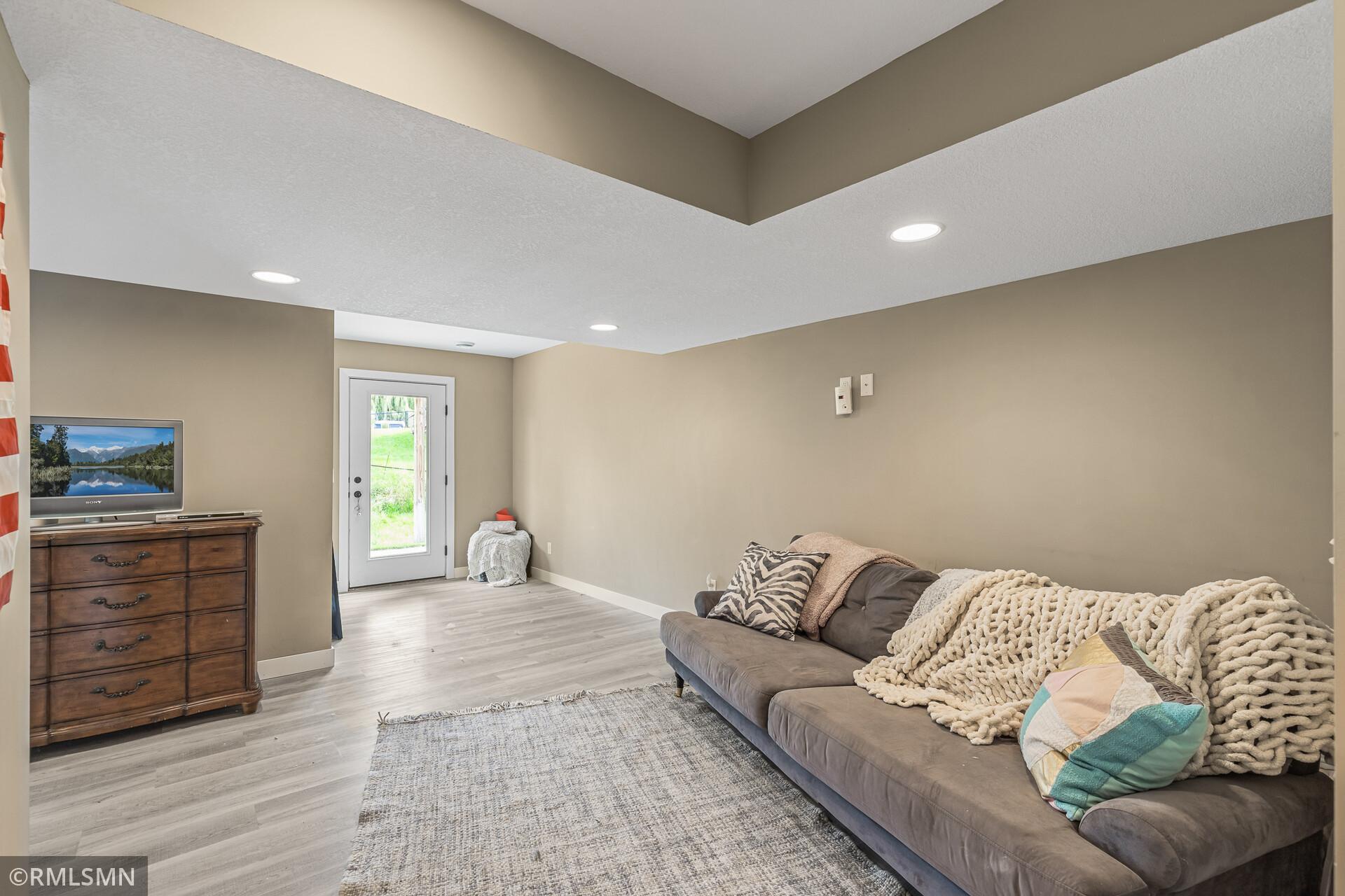 2575 Border Pine Court