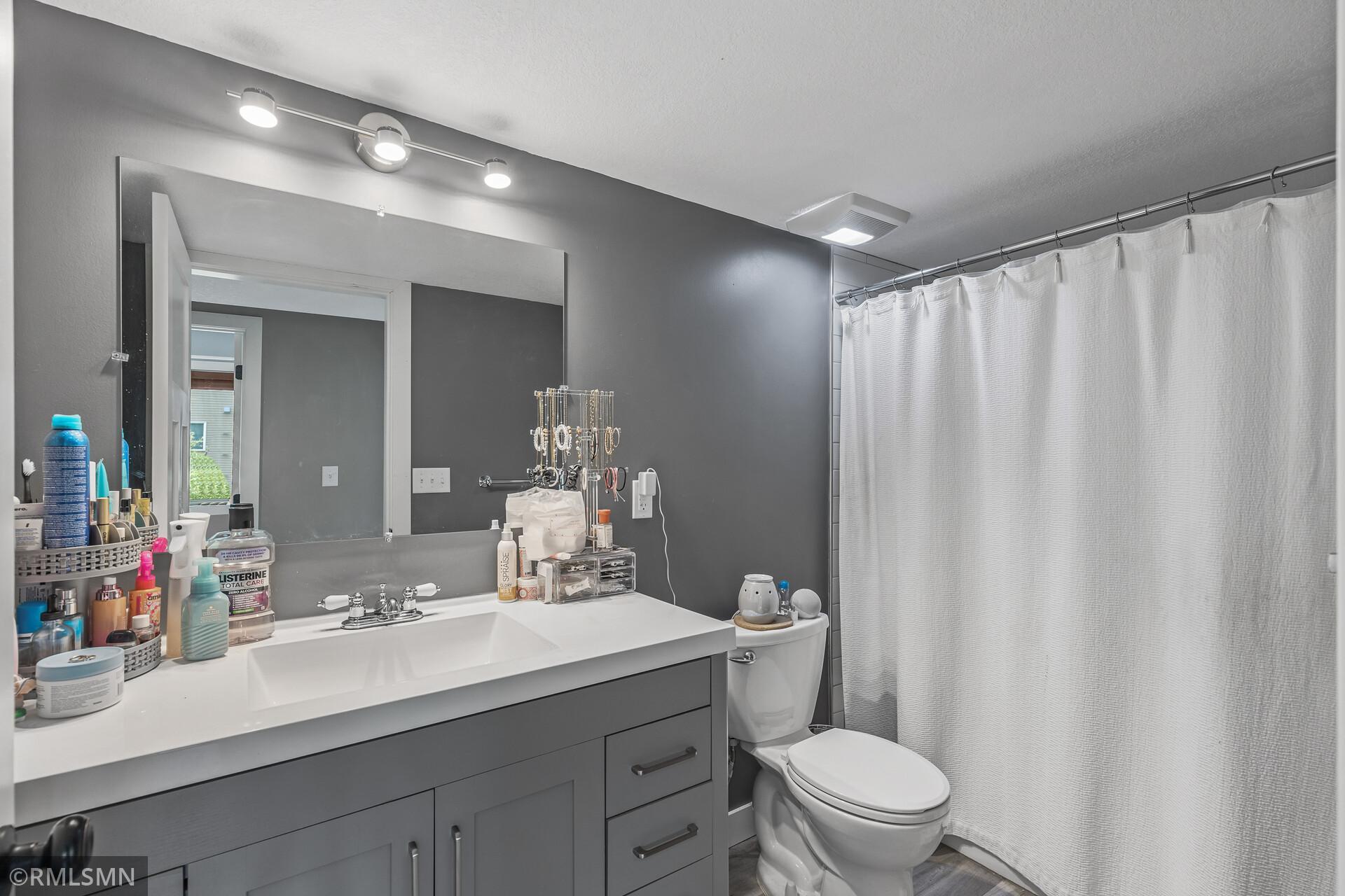 2575 Border Pine Court