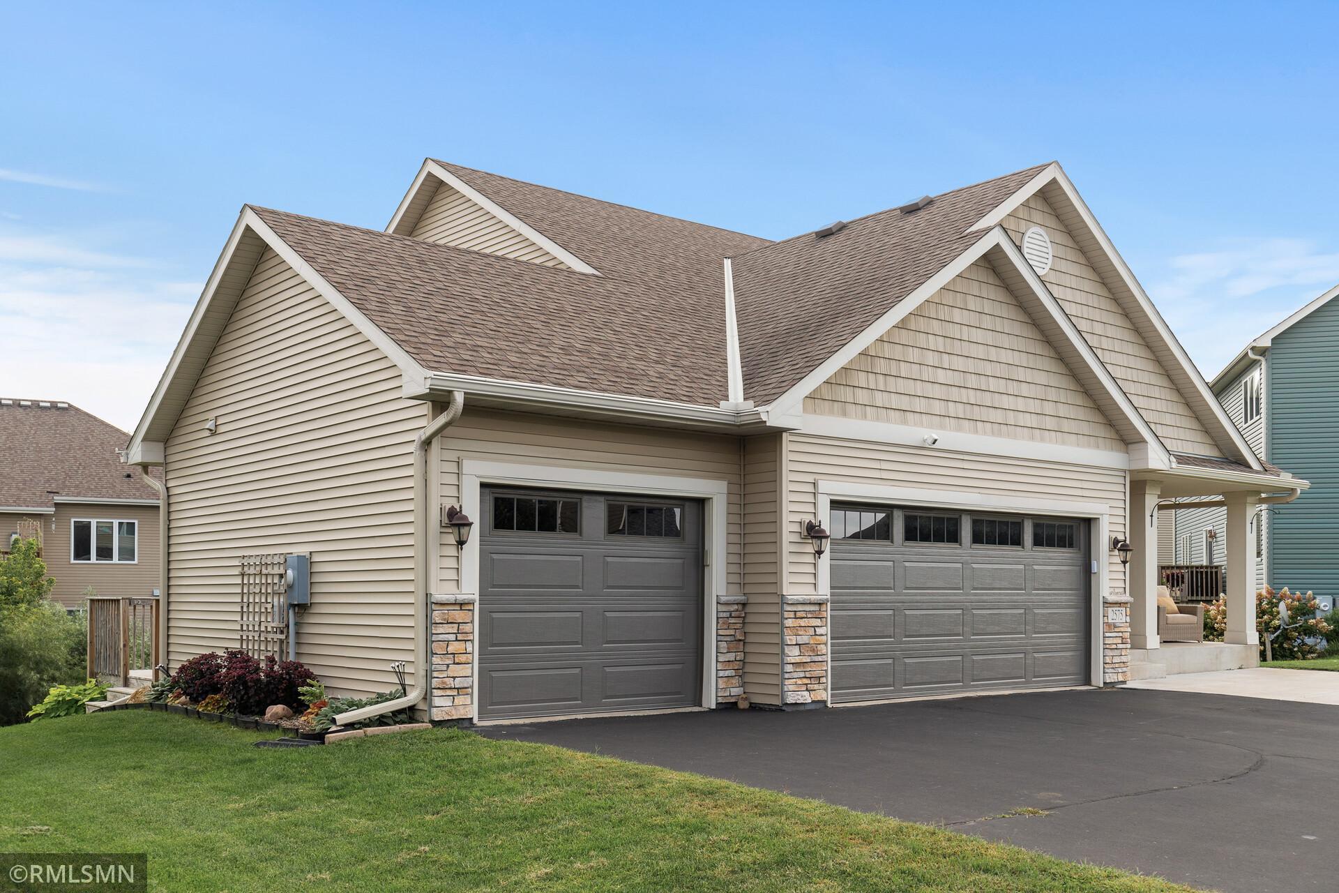 2575 Border Pine Court