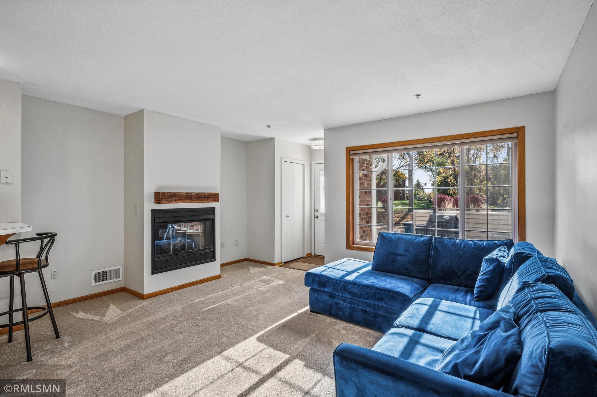 1218 Bay Cove