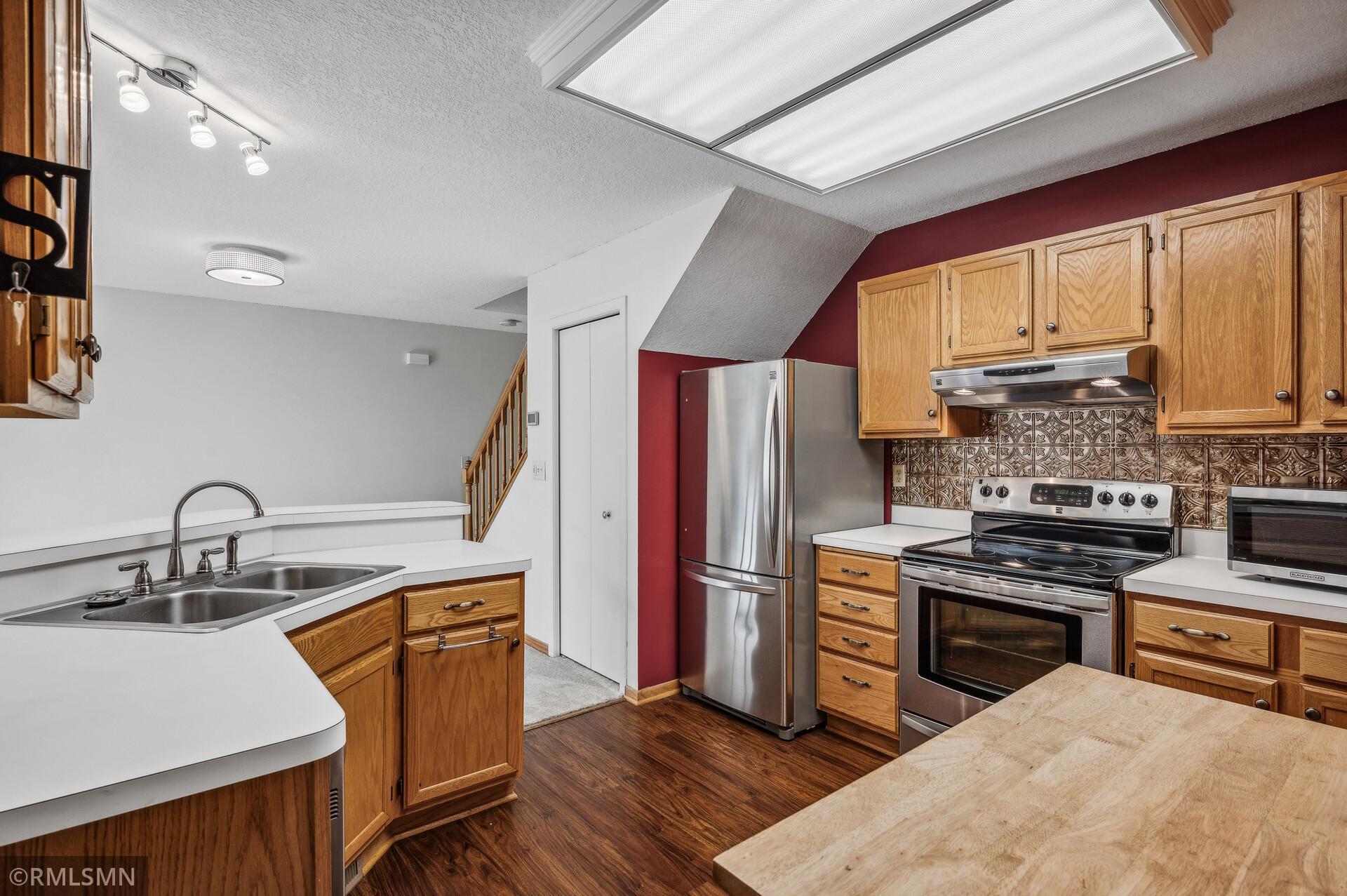 1218 Bay Cove