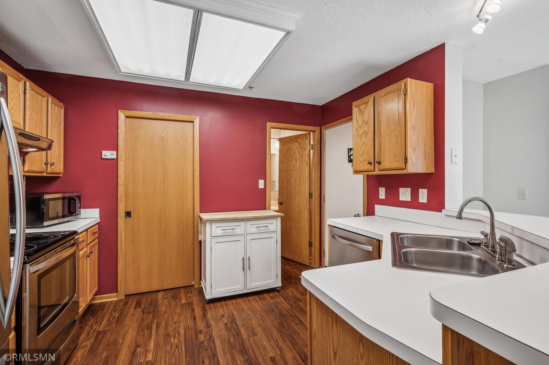 1218 Bay Cove