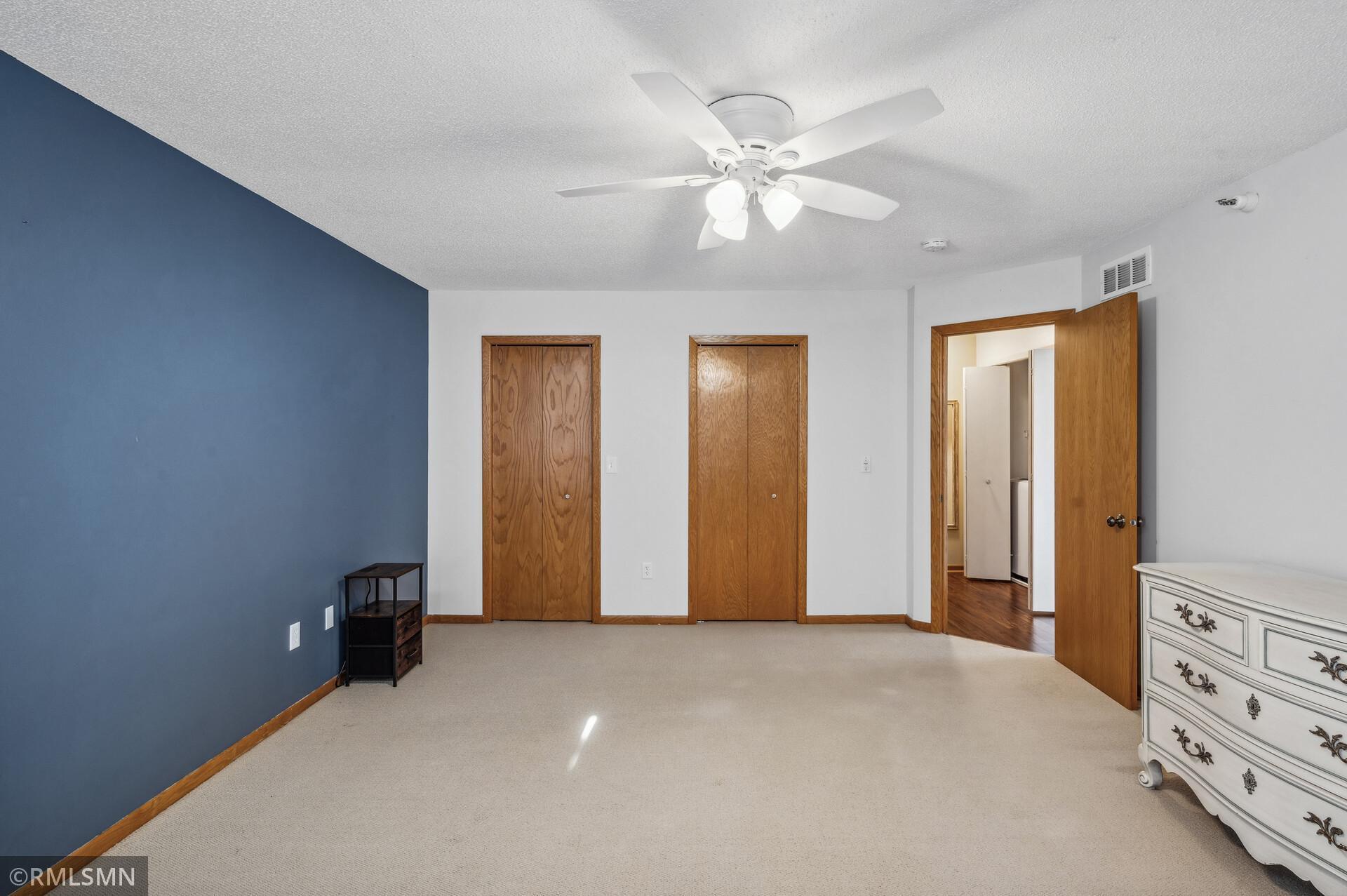 1218 Bay Cove